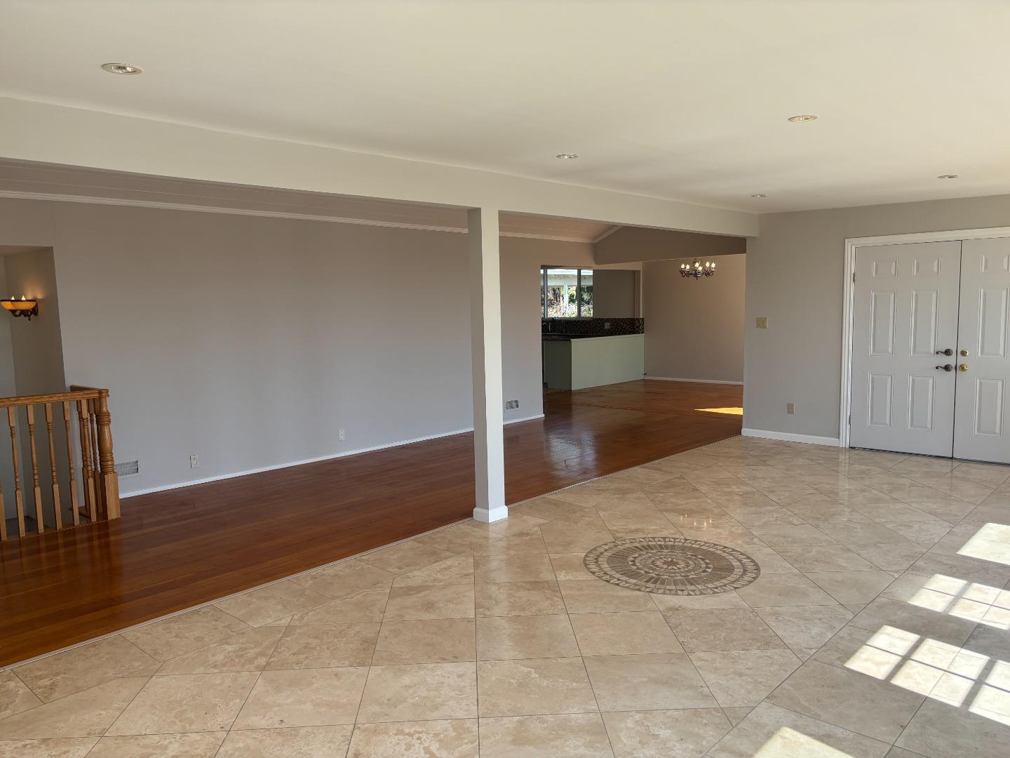Detail Gallery Image 9 of 30 For 552 Summit Dr, Redwood City,  CA 94062 - 5 Beds | 6 Baths