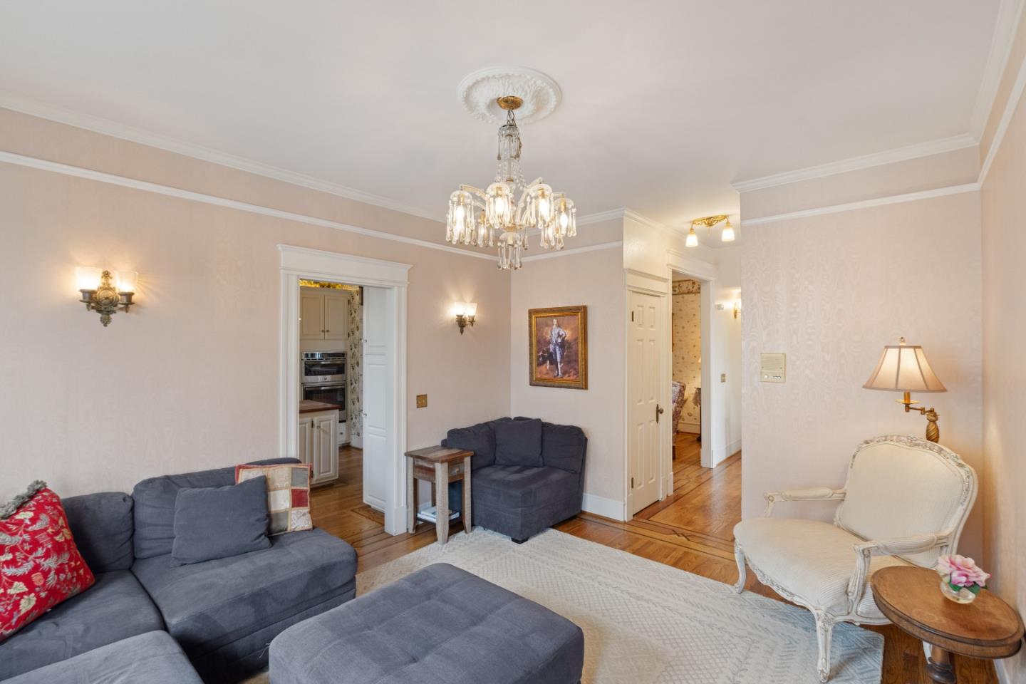 Detail Gallery Image 17 of 40 For 132 Forest Ave, Pacific Grove,  CA 93950 - 3 Beds | 2/1 Baths