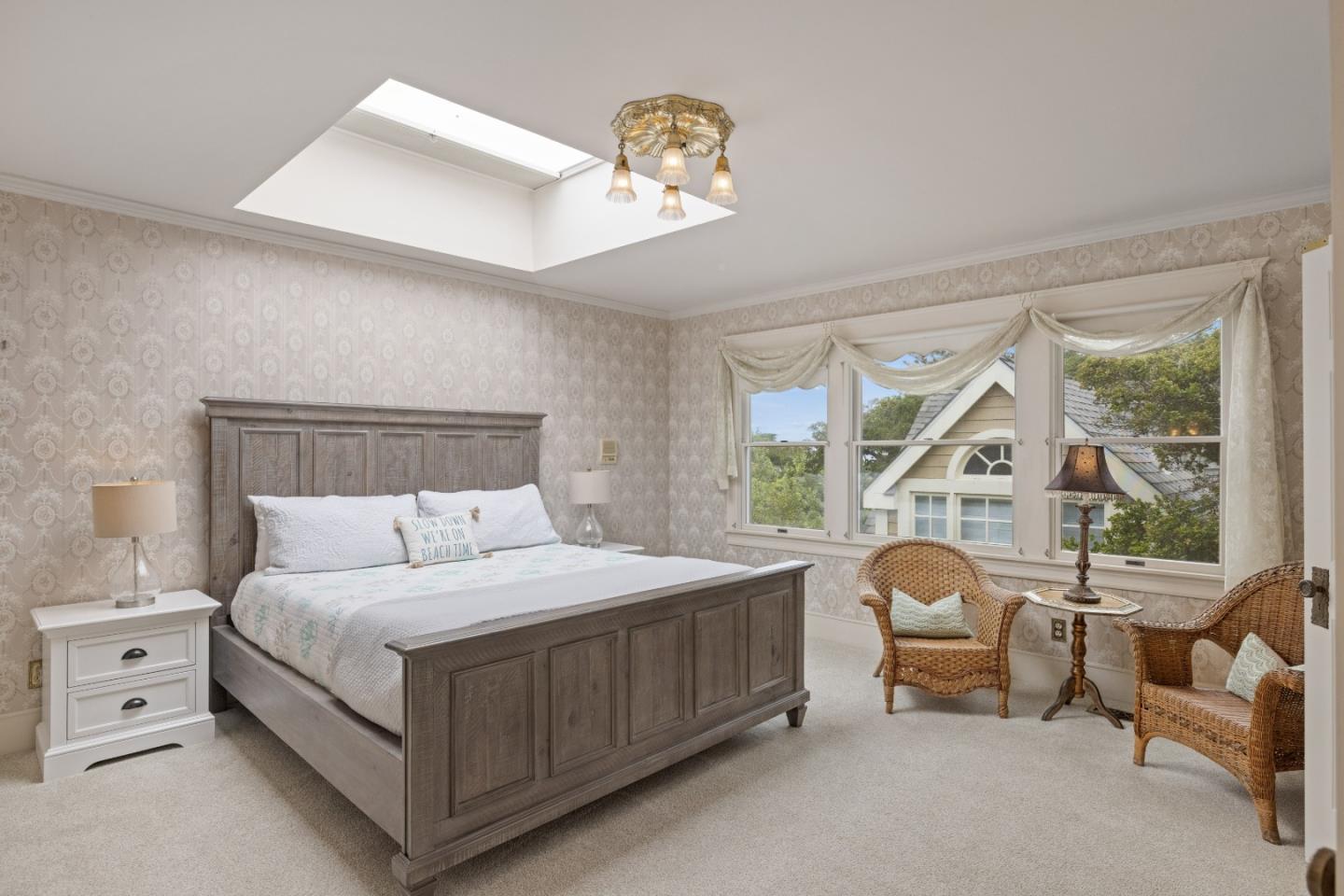 Detail Gallery Image 24 of 40 For 132 Forest Ave, Pacific Grove,  CA 93950 - 3 Beds | 2/1 Baths