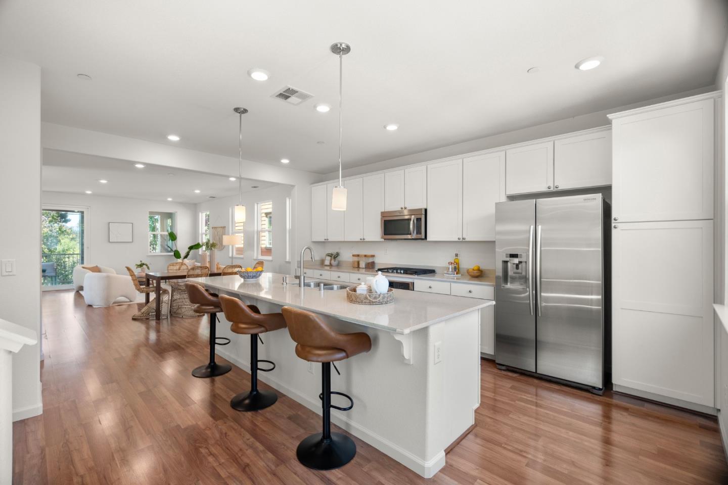 Detail Gallery Image 3 of 45 For 1789 Infinity Way, San Jose,  CA 95122 - 4 Beds | 3/1 Baths