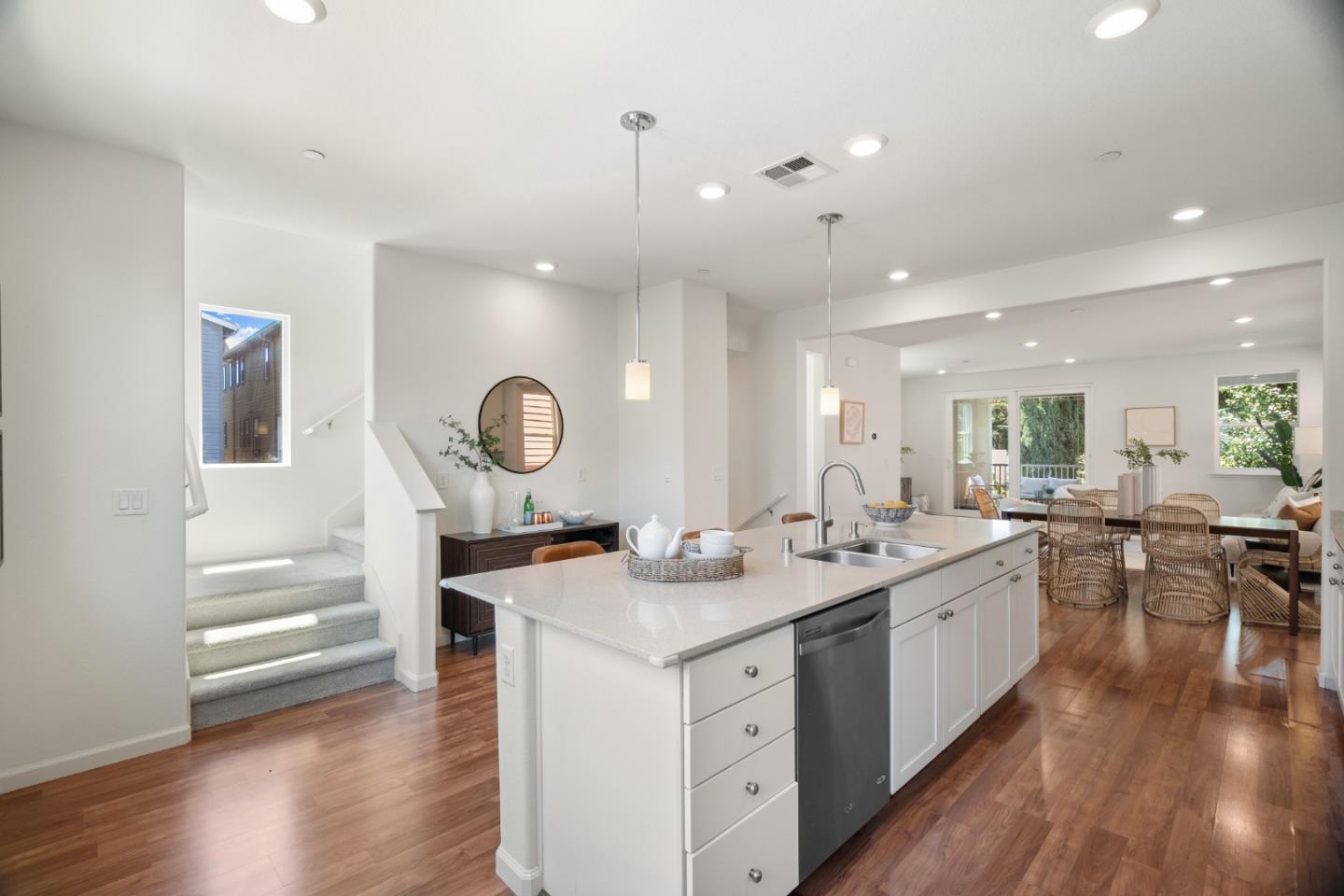 Detail Gallery Image 4 of 45 For 1789 Infinity Way, San Jose,  CA 95122 - 4 Beds | 3/1 Baths