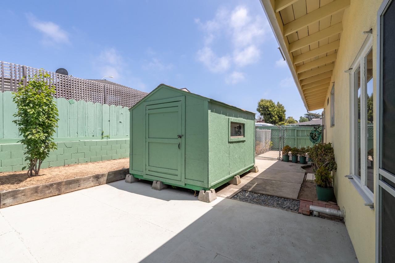 Detail Gallery Image 16 of 20 For 1700 Luxton St, Seaside,  CA 93955 - 2 Beds | 1 Baths