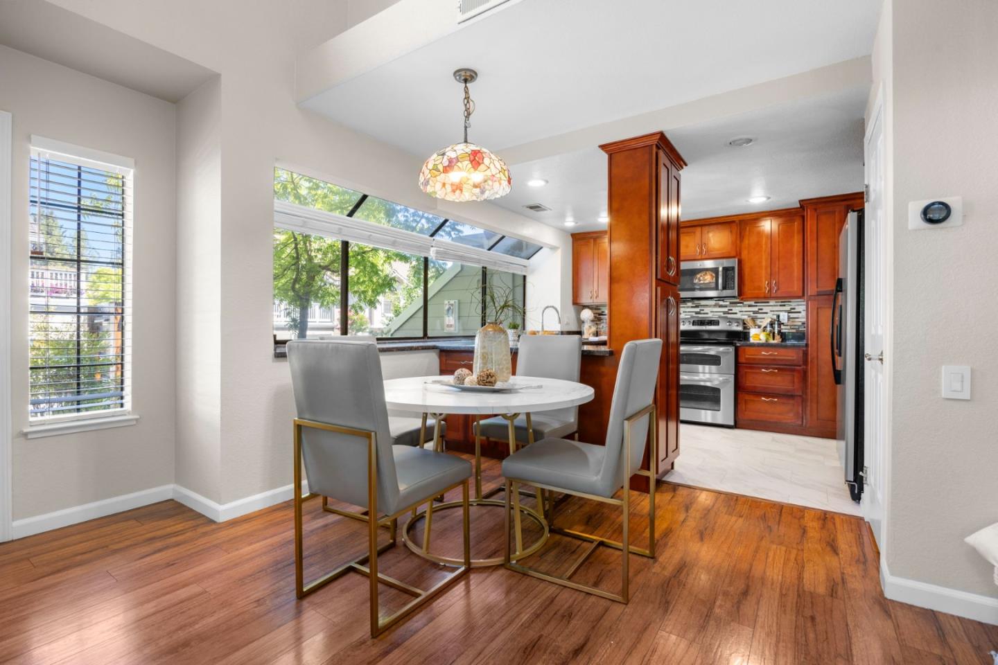 Detail Gallery Image 12 of 40 For 2784 Buena Point Ct, San Jose,  CA 95121 - 3 Beds | 2 Baths