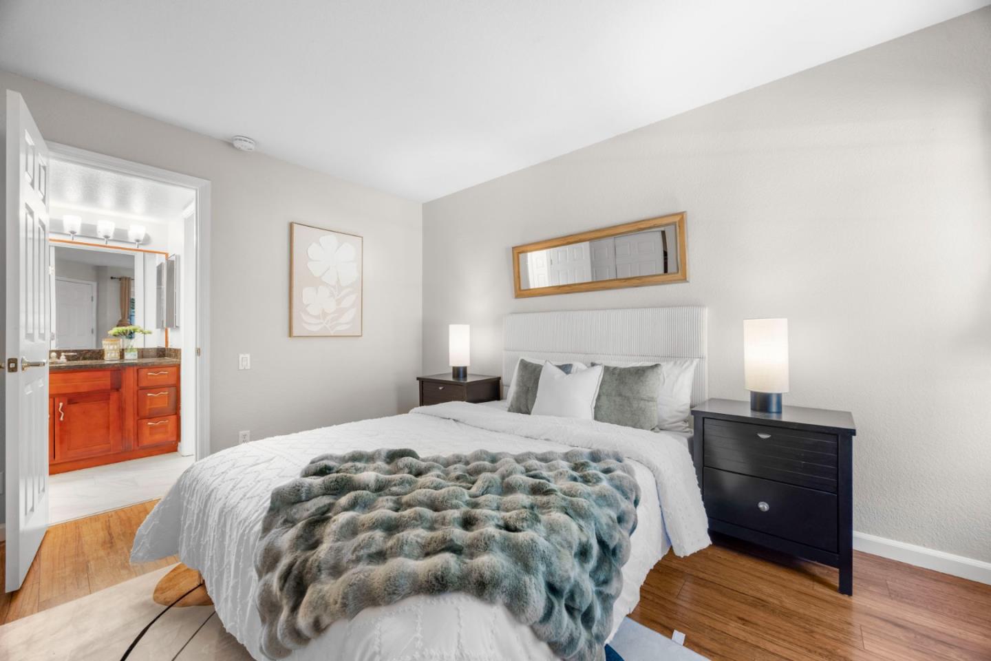 Detail Gallery Image 18 of 40 For 2784 Buena Point Ct, San Jose,  CA 95121 - 3 Beds | 2 Baths