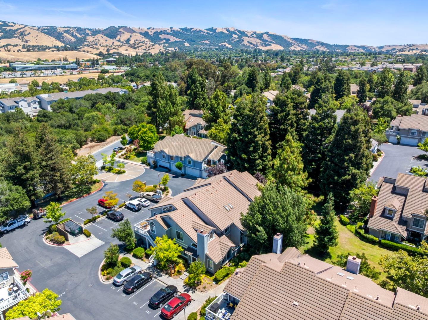 Detail Gallery Image 38 of 40 For 2784 Buena Point Ct, San Jose,  CA 95121 - 3 Beds | 2 Baths