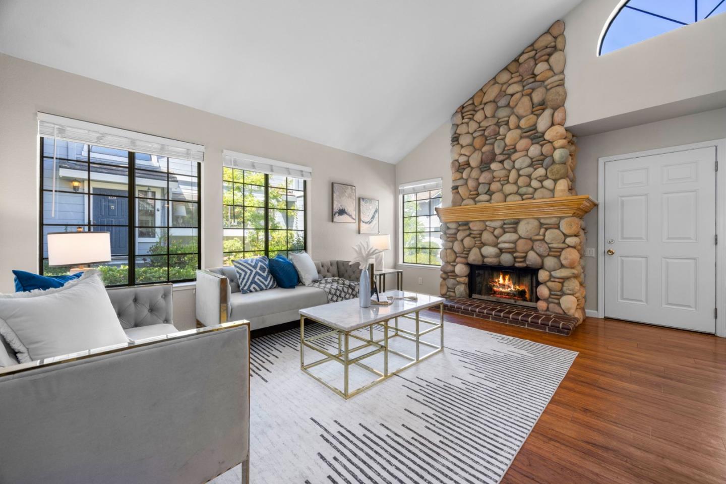 Detail Gallery Image 5 of 40 For 2784 Buena Point Ct, San Jose,  CA 95121 - 3 Beds | 2 Baths