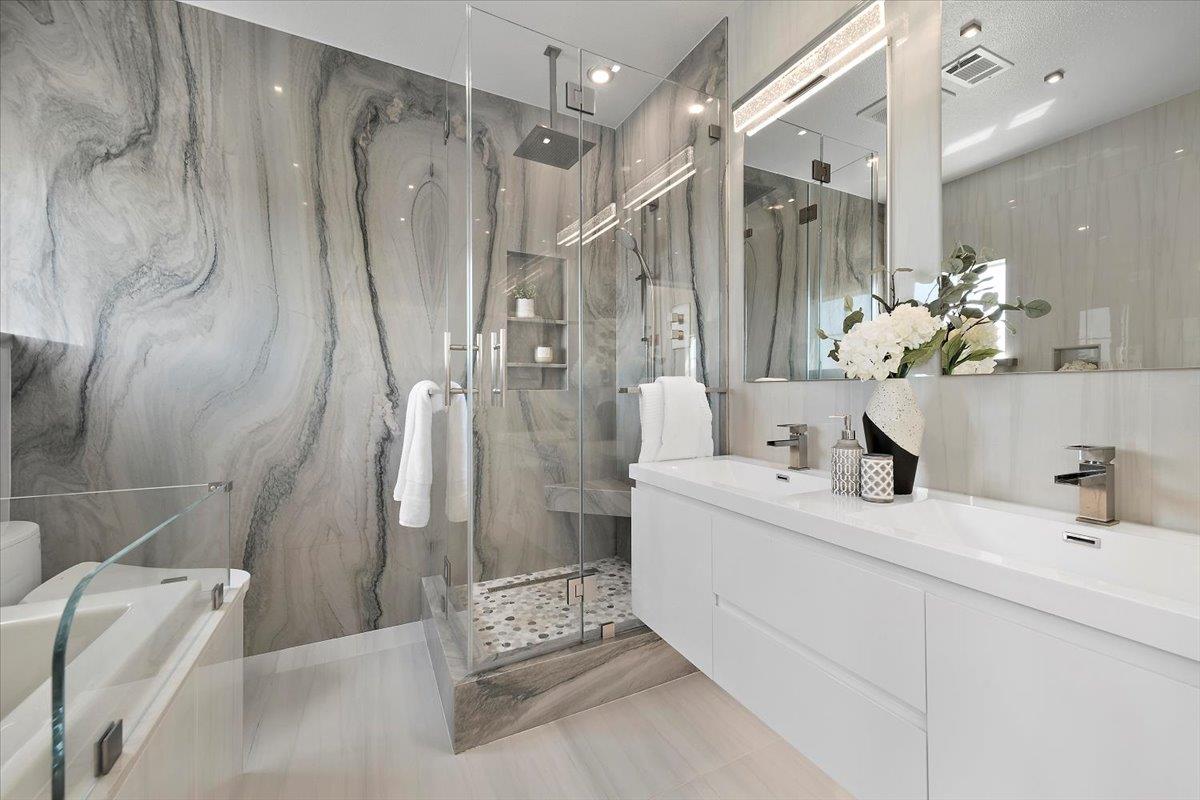 Detail Gallery Image 21 of 47 For 14 Arroyo View Cir, Belmont,  CA 94002 - 3 Beds | 2/1 Baths