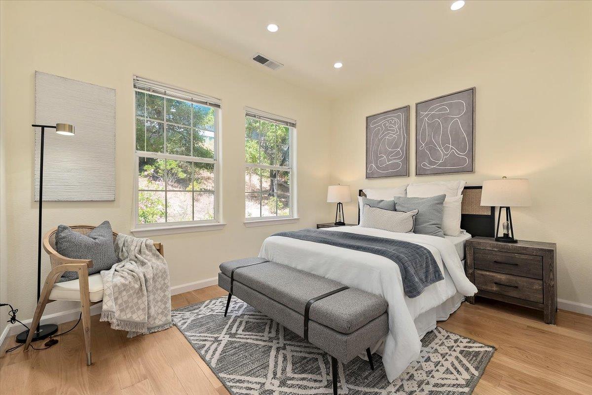 Detail Gallery Image 26 of 47 For 14 Arroyo View Cir, Belmont,  CA 94002 - 3 Beds | 2/1 Baths