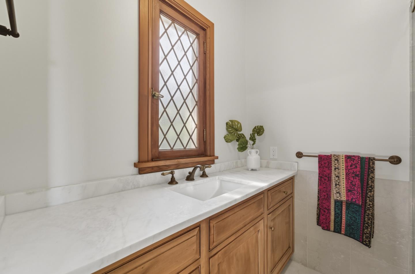 Detail Gallery Image 20 of 36 For 626 Occidental Ave, San Mateo,  CA 94402 - 4 Beds | 4 Baths