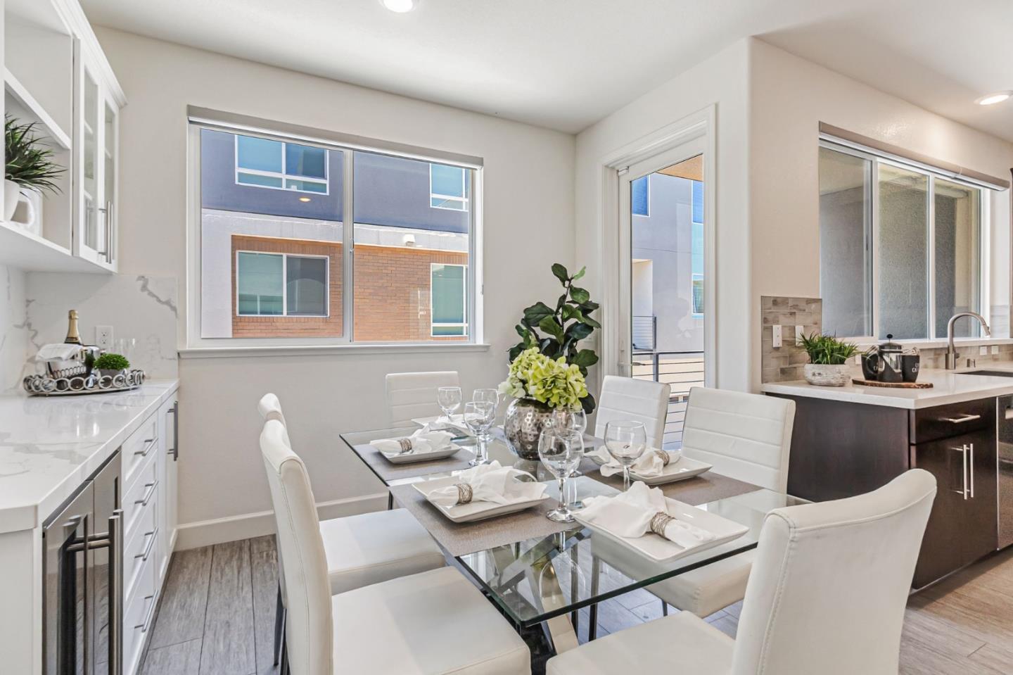 Detail Gallery Image 17 of 39 For 142 Agustin Narvaez St, San Jose,  CA 95136 - 4 Beds | 3/1 Baths