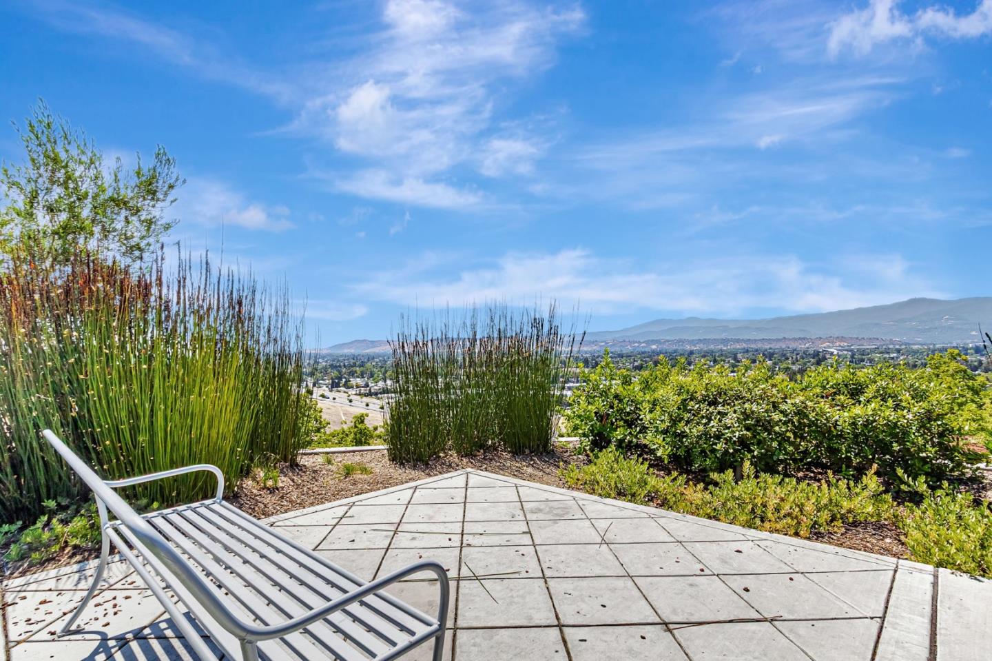 Detail Gallery Image 30 of 39 For 142 Agustin Narvaez St, San Jose,  CA 95136 - 4 Beds | 3/1 Baths
