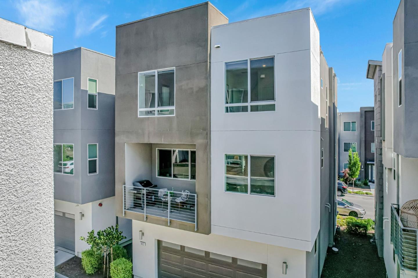 Detail Gallery Image 34 of 39 For 142 Agustin Narvaez St, San Jose,  CA 95136 - 4 Beds | 3/1 Baths