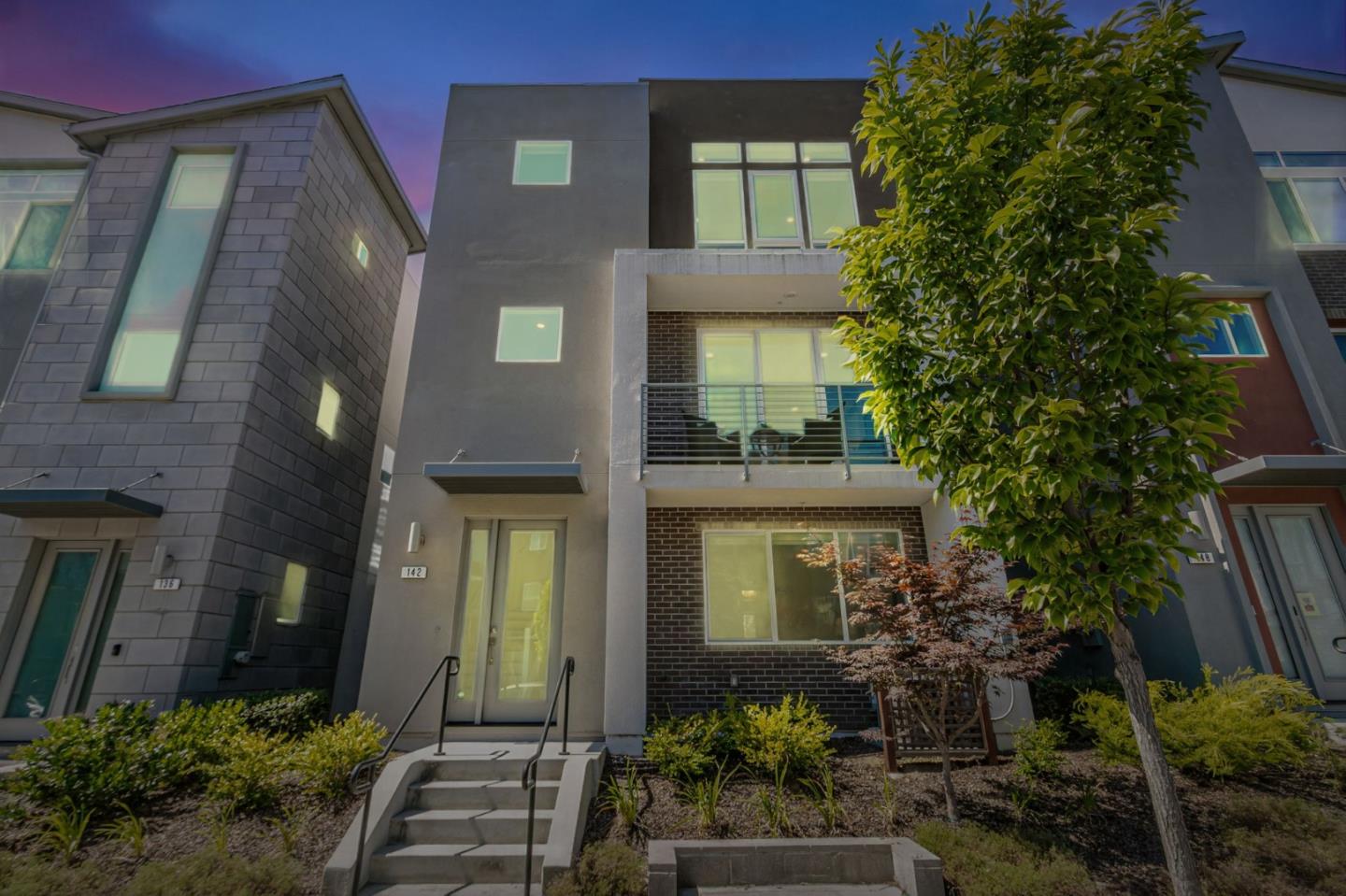 Detail Gallery Image 38 of 39 For 142 Agustin Narvaez St, San Jose,  CA 95136 - 4 Beds | 3/1 Baths