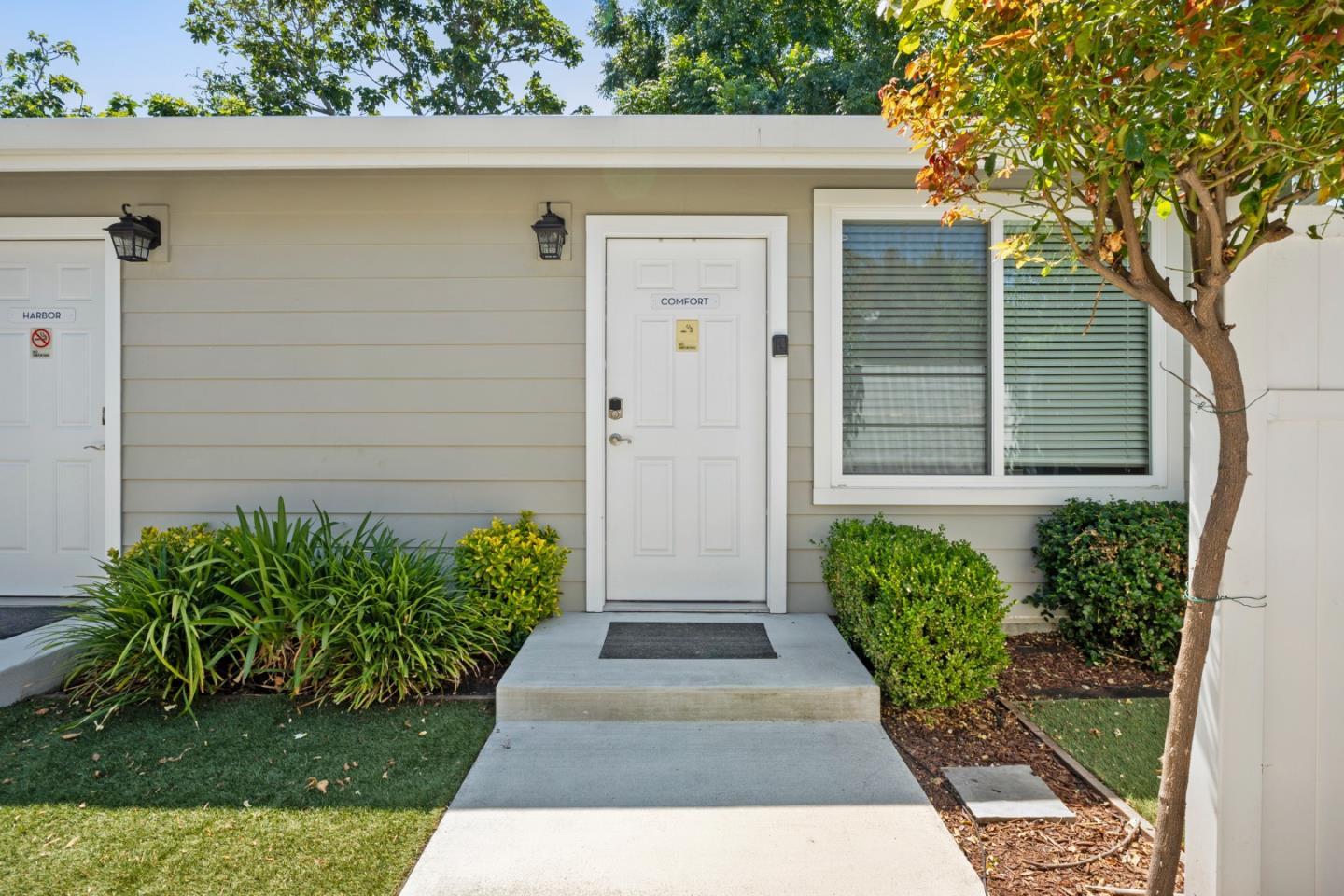Detail Gallery Image 23 of 37 For 228 E Julian St, San Jose,  CA 95112 - 6 Beds | 4 Baths