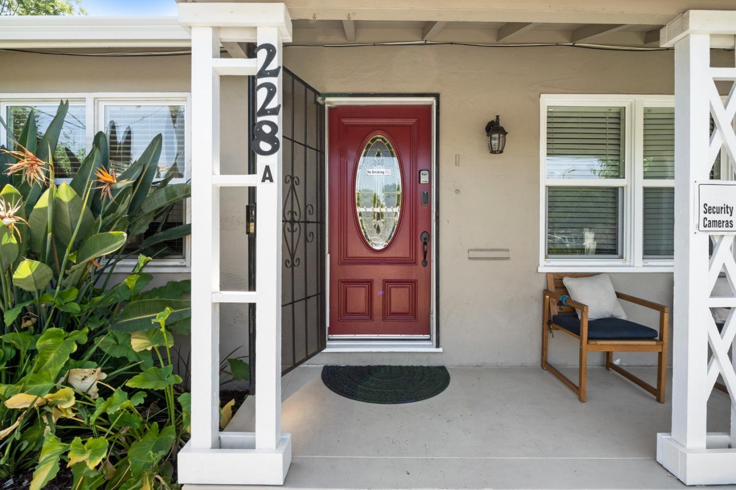 Detail Gallery Image 3 of 37 For 228 E Julian St, San Jose,  CA 95112 - 6 Beds | 4 Baths