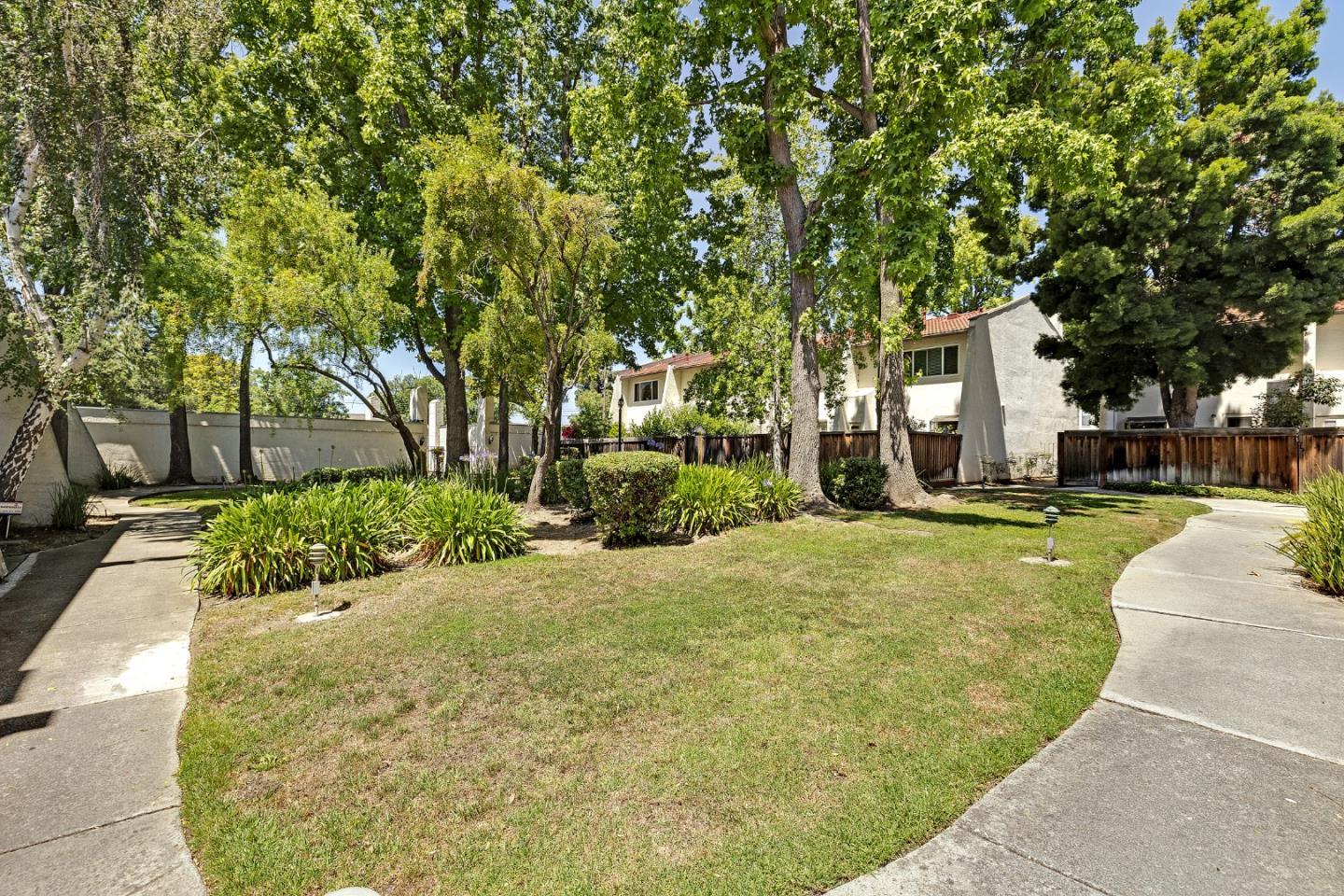 Detail Gallery Image 27 of 47 For 38652 Aurora Ter, Fremont,  CA 94536 - 2 Beds | 1/1 Baths