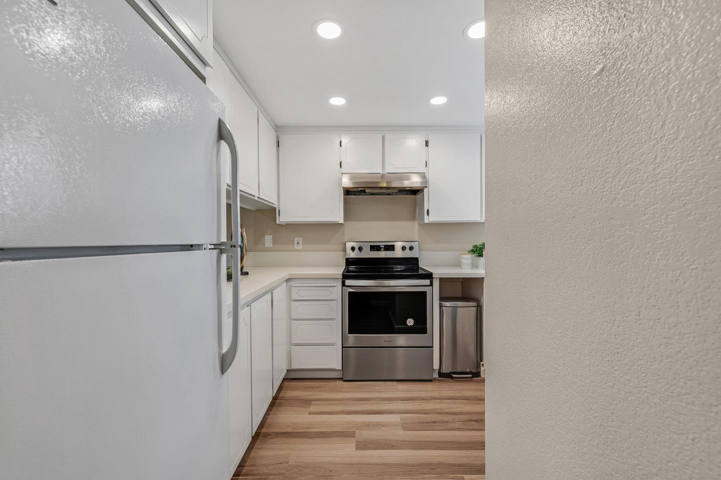 Detail Gallery Image 9 of 47 For 38652 Aurora Ter, Fremont,  CA 94536 - 2 Beds | 1/1 Baths