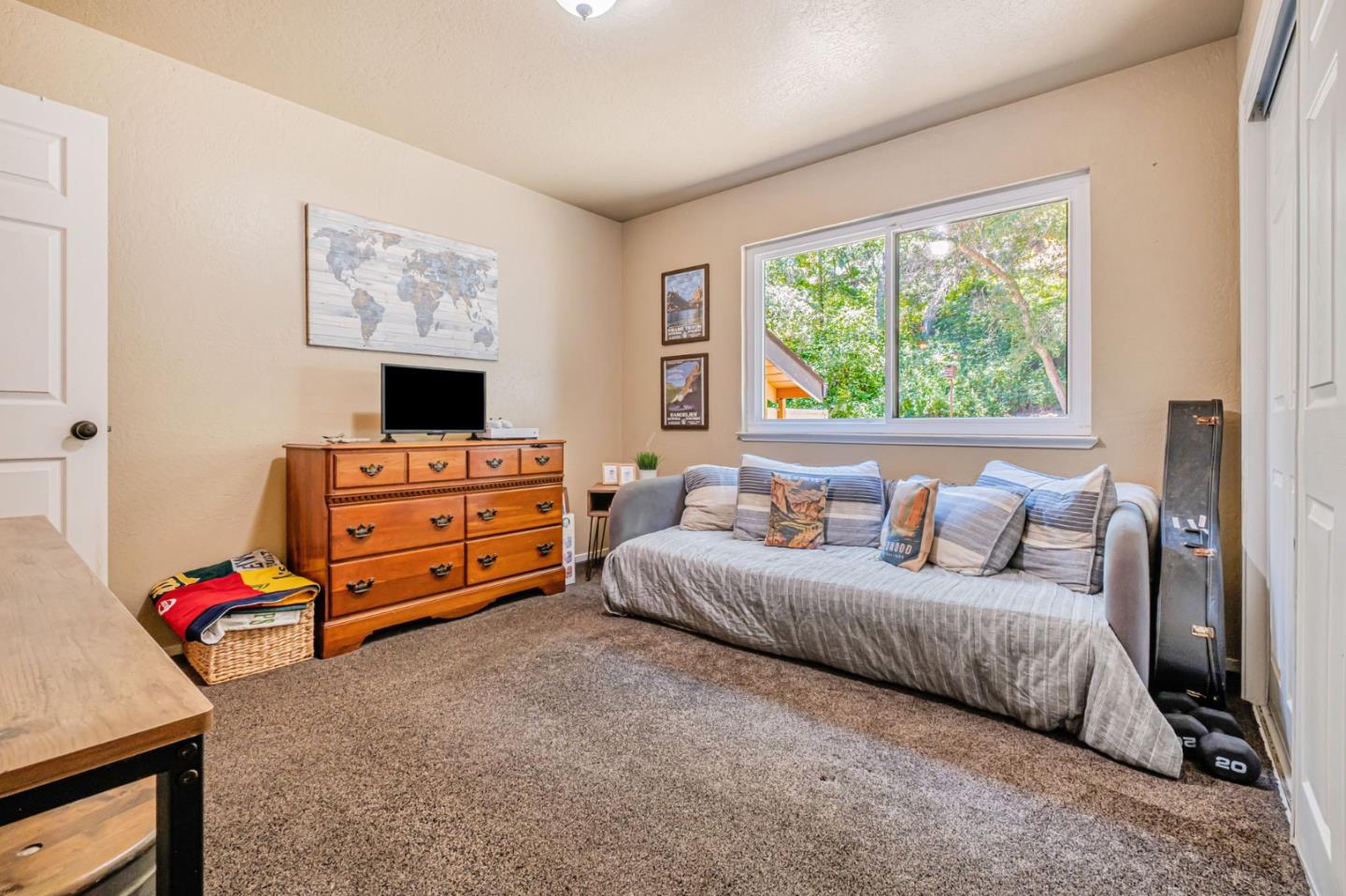 Detail Gallery Image 14 of 67 For 4858 Freedom Blvd, Aptos,  CA 95003 - 3 Beds | 3 Baths