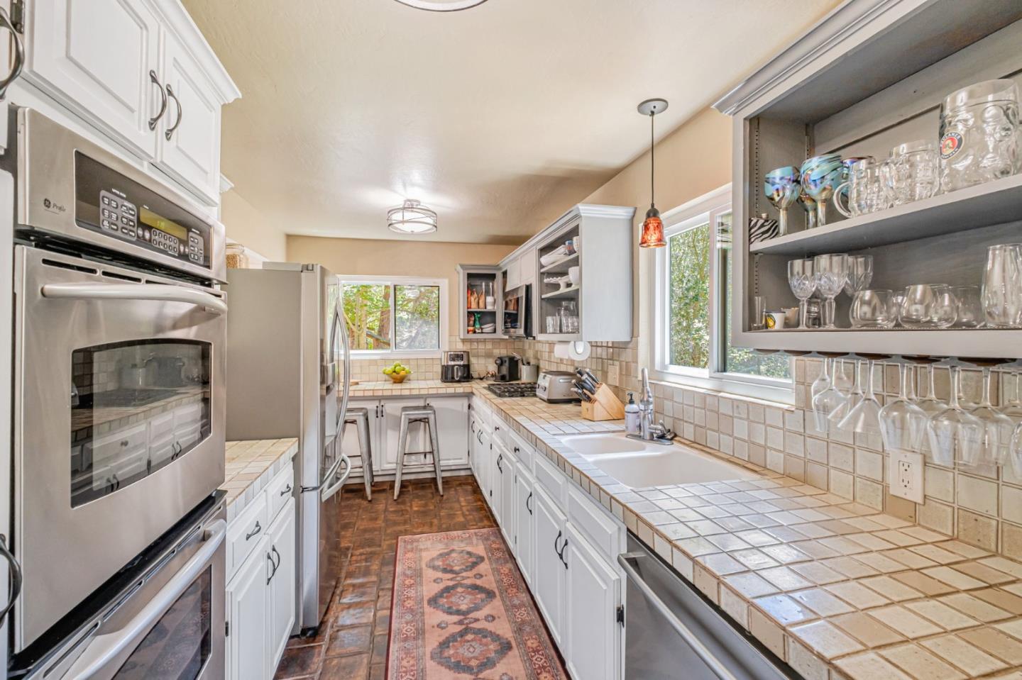 Detail Gallery Image 8 of 67 For 4858 Freedom Blvd, Aptos,  CA 95003 - 3 Beds | 3 Baths