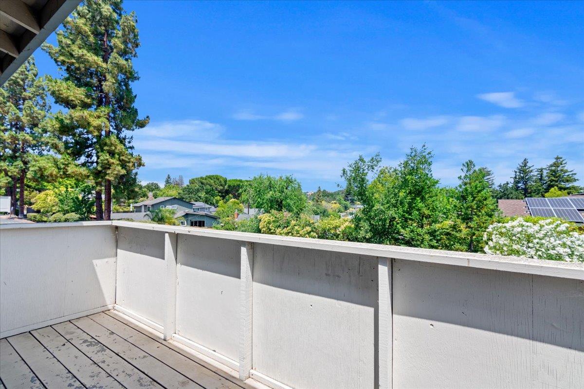 Detail Gallery Image 12 of 32 For 2420 Pleasant Hill Rd #4,  Pleasant Hill,  CA 94523 - 3 Beds | 1/1 Baths