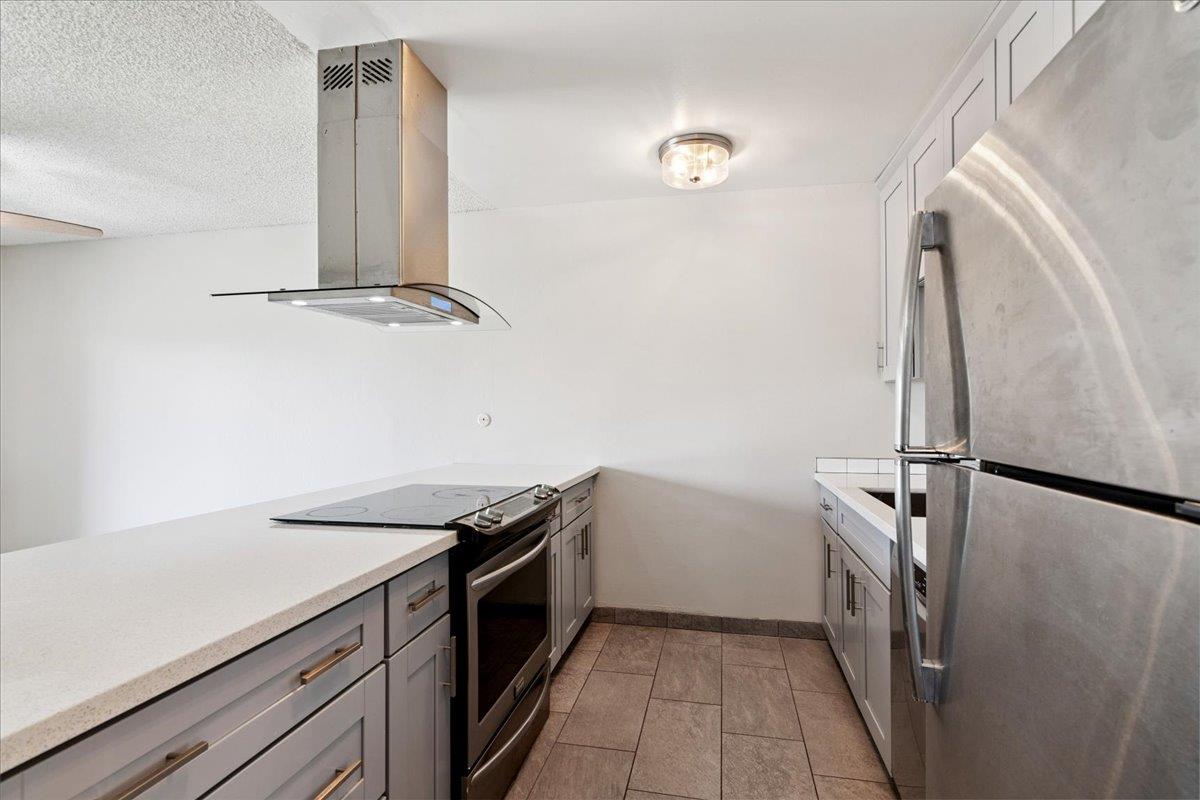 Detail Gallery Image 18 of 32 For 2420 Pleasant Hill Rd #4,  Pleasant Hill,  CA 94523 - 3 Beds | 1/1 Baths