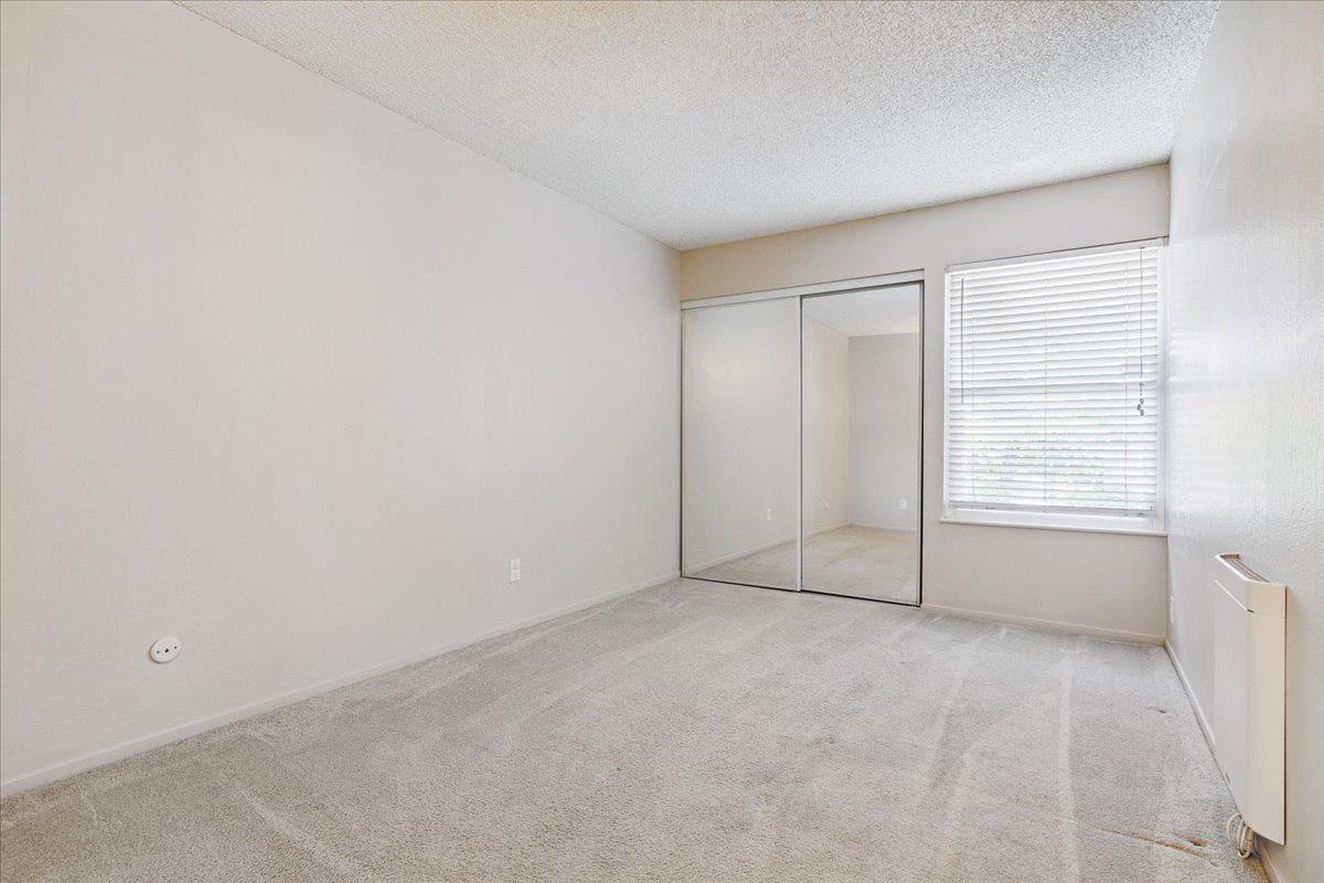 Detail Gallery Image 29 of 32 For 2420 Pleasant Hill Rd #4,  Pleasant Hill,  CA 94523 - 3 Beds | 1/1 Baths