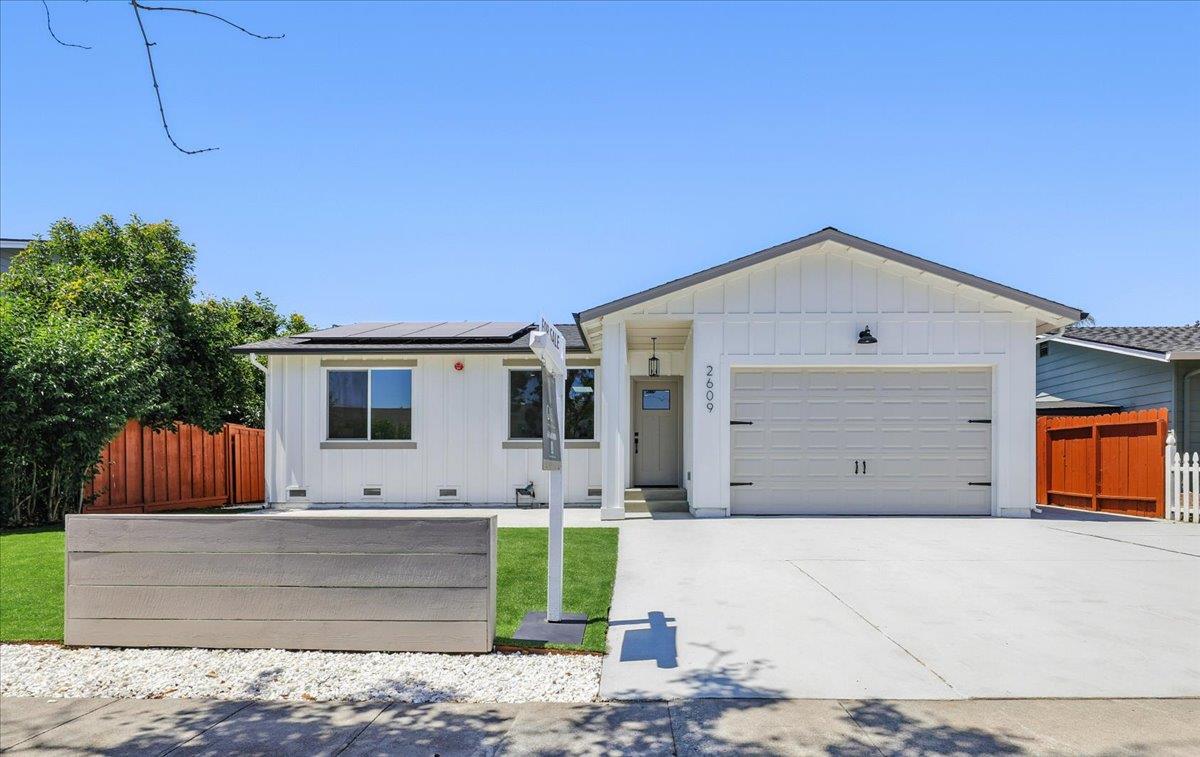 Detail Gallery Image 1 of 65 For 2609 Alderwood Dr, San Jose,  CA 95132 - 4 Beds | 2 Baths