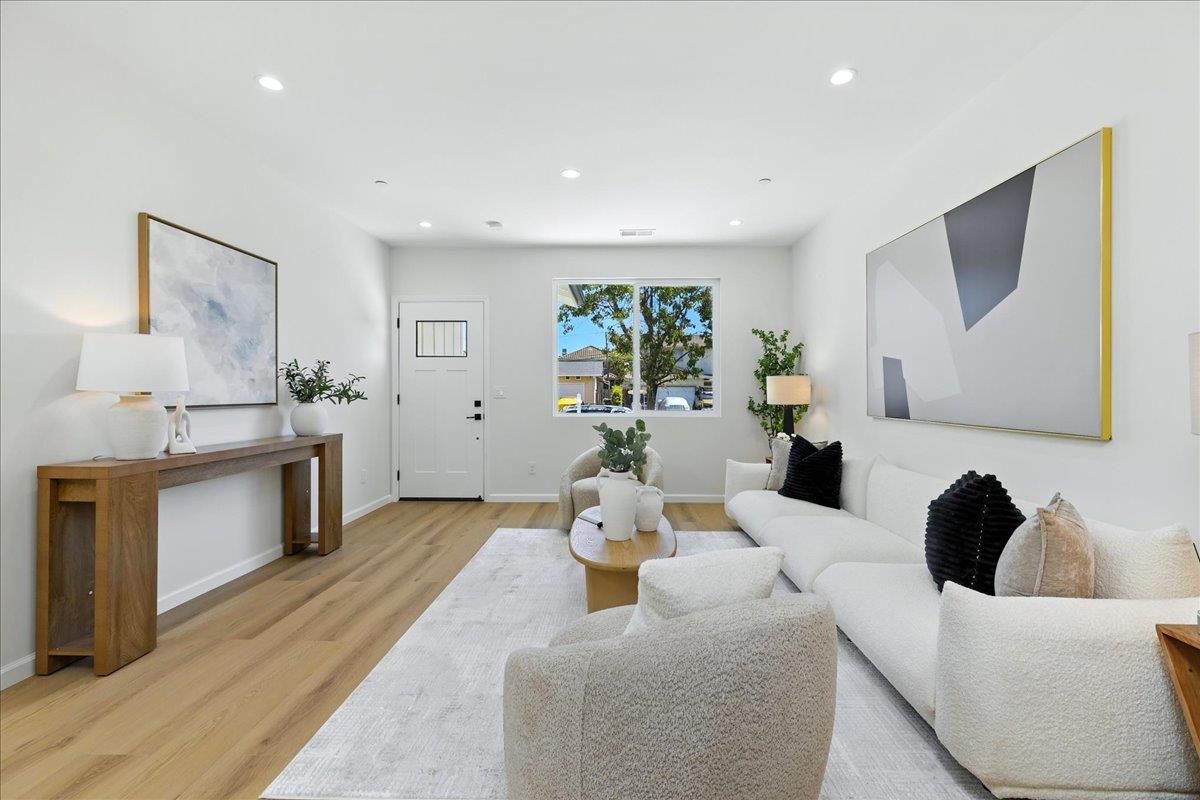 Detail Gallery Image 10 of 65 For 2609 Alderwood Dr, San Jose,  CA 95132 - 4 Beds | 2 Baths