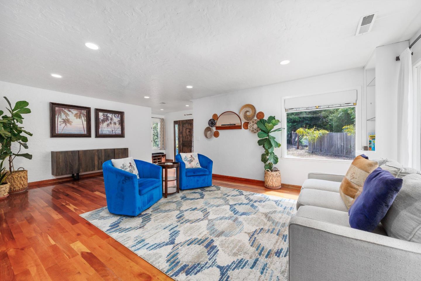 Detail Gallery Image 16 of 92 For 3625 N Main St, Soquel,  CA 95073 - 4 Beds | 4 Baths