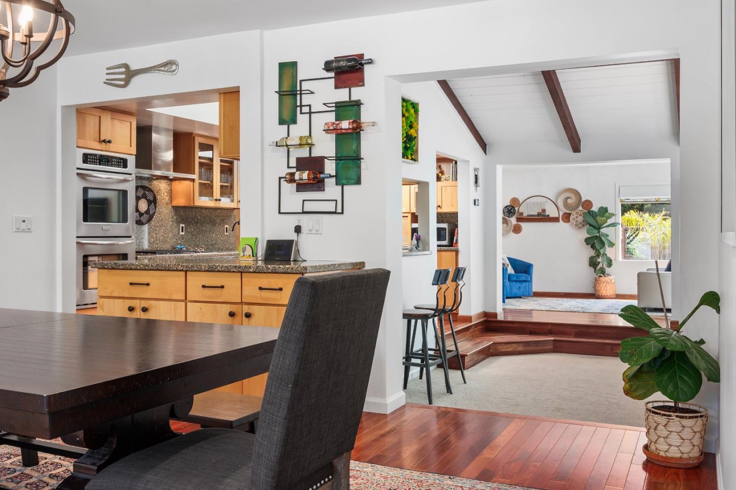 Detail Gallery Image 18 of 92 For 3625 N Main St, Soquel,  CA 95073 - 4 Beds | 4 Baths