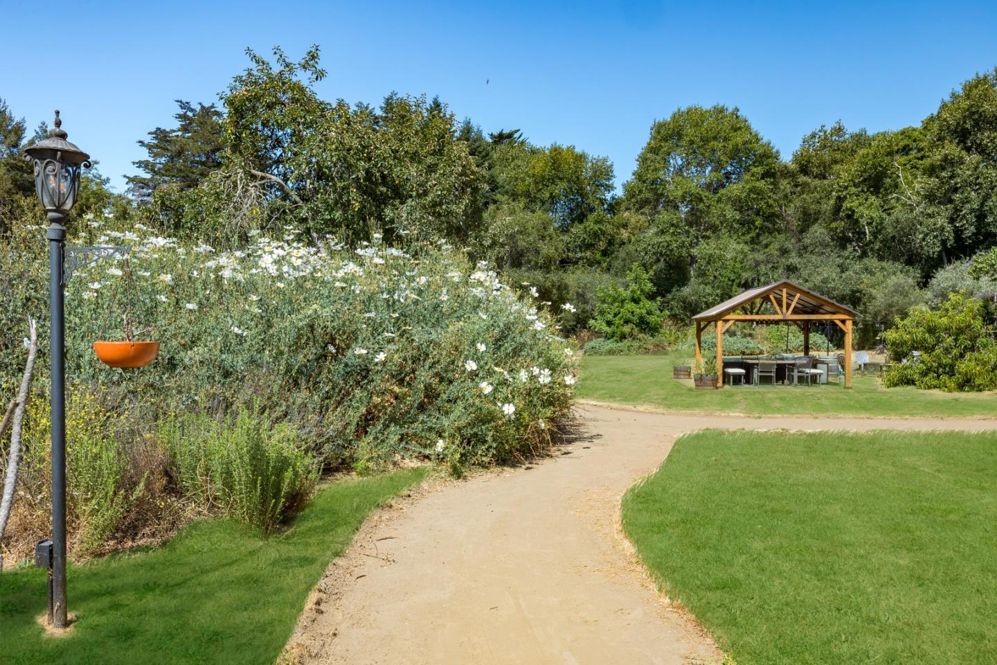 Detail Gallery Image 67 of 92 For 3625 N Main St, Soquel,  CA 95073 - 4 Beds | 4 Baths
