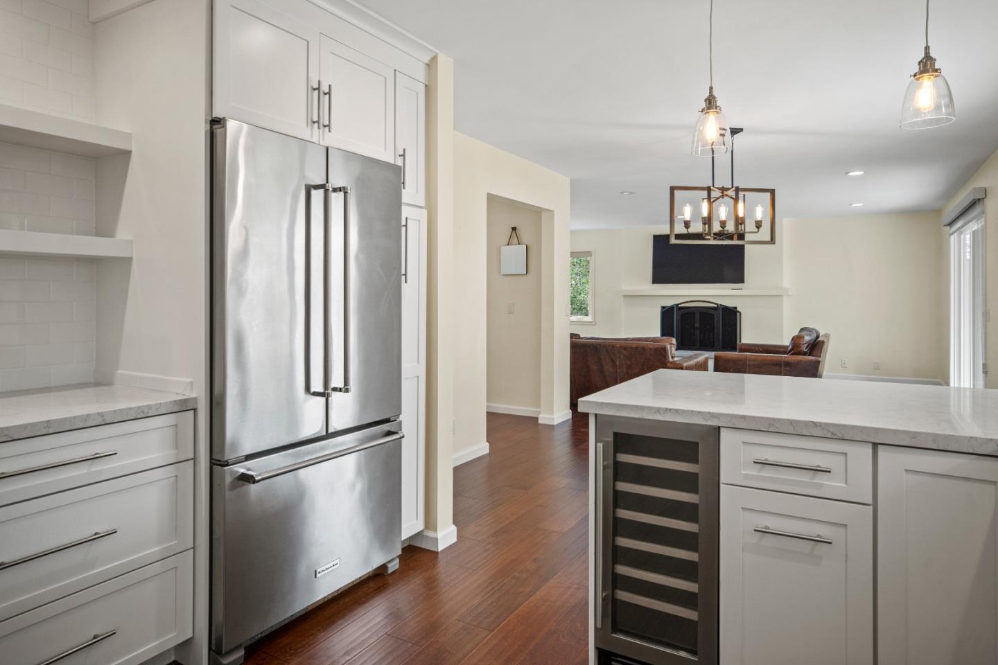 Detail Gallery Image 25 of 34 For 3380 San Luis Ave, Carmel,  CA 93923 - 3 Beds | 3 Baths