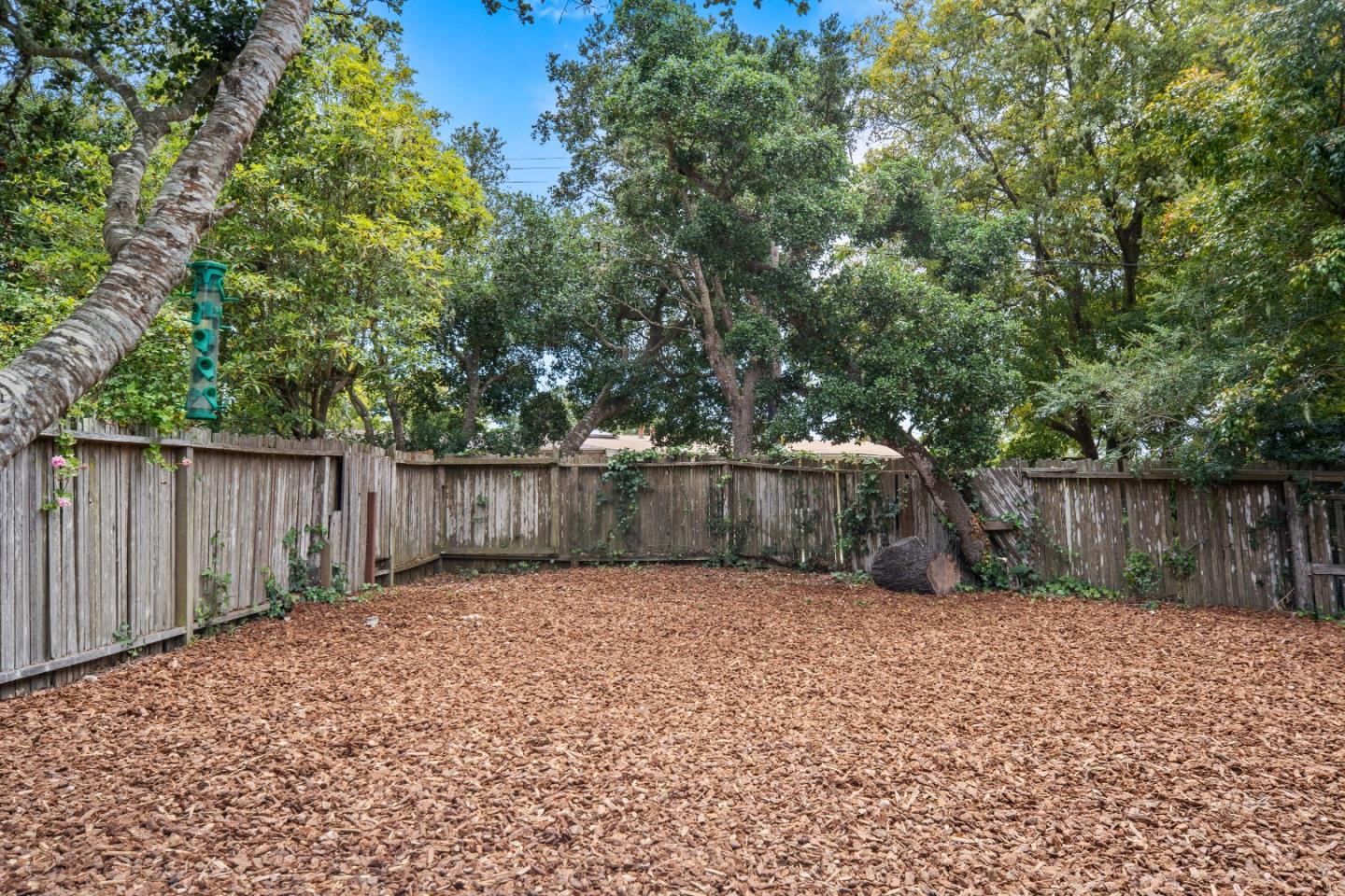 Detail Gallery Image 36 of 40 For 3380 San Luis Ave, Carmel,  CA 93923 - 3 Beds | 3 Baths