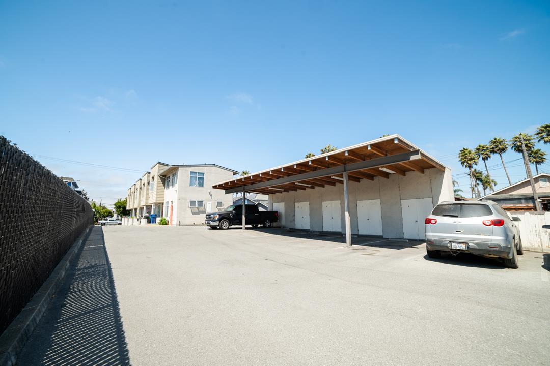 Detail Gallery Image 8 of 12 For 56 Union St, Watsonville,  CA 95076 - – Beds | – Baths