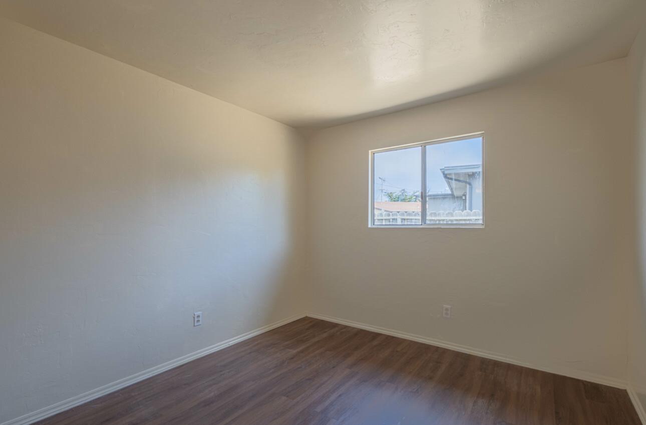 Detail Gallery Image 21 of 32 For 3114 Flower Cir, Marina,  CA 93933 - 3 Beds | 1/1 Baths