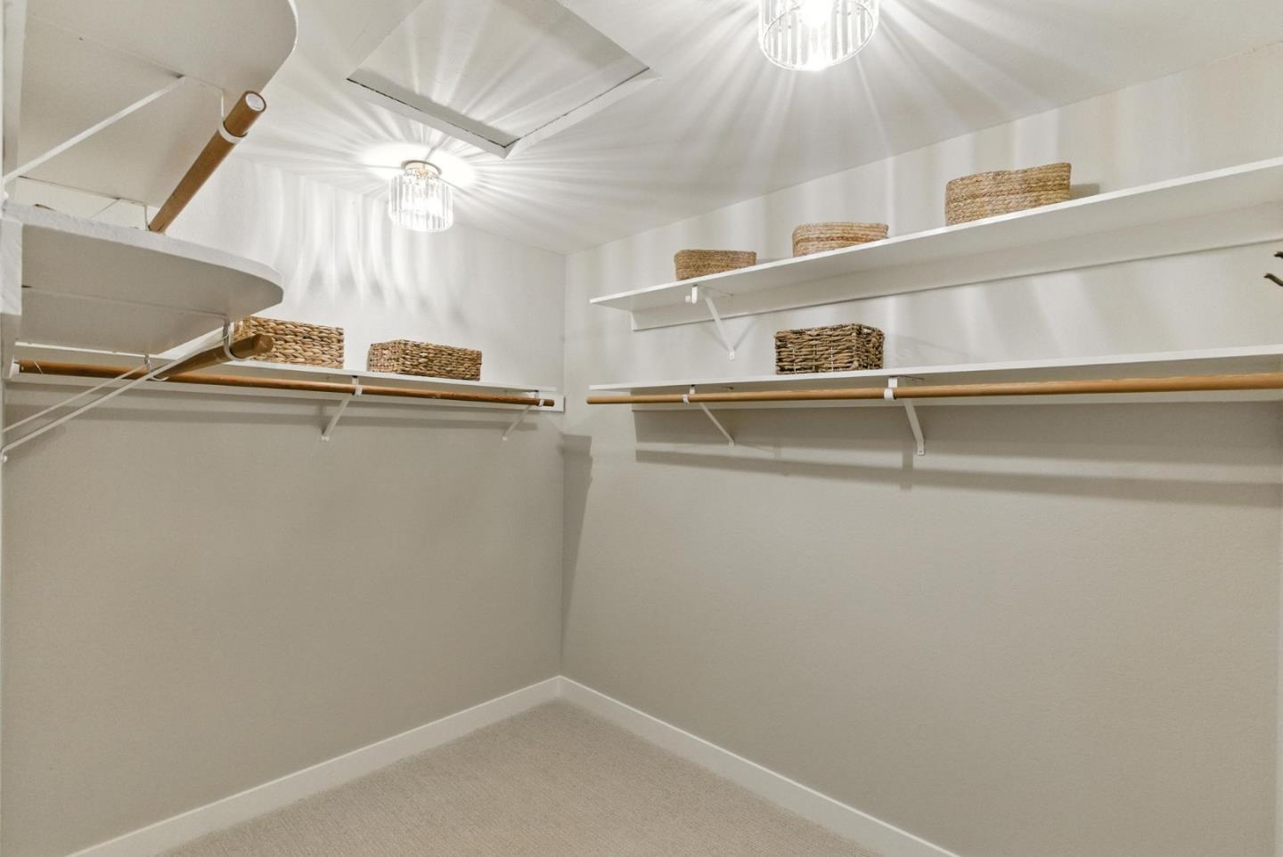 Detail Gallery Image 14 of 31 For 3732 Europe Ct, Santa Clara,  CA 95051 - 2 Beds | 2 Baths