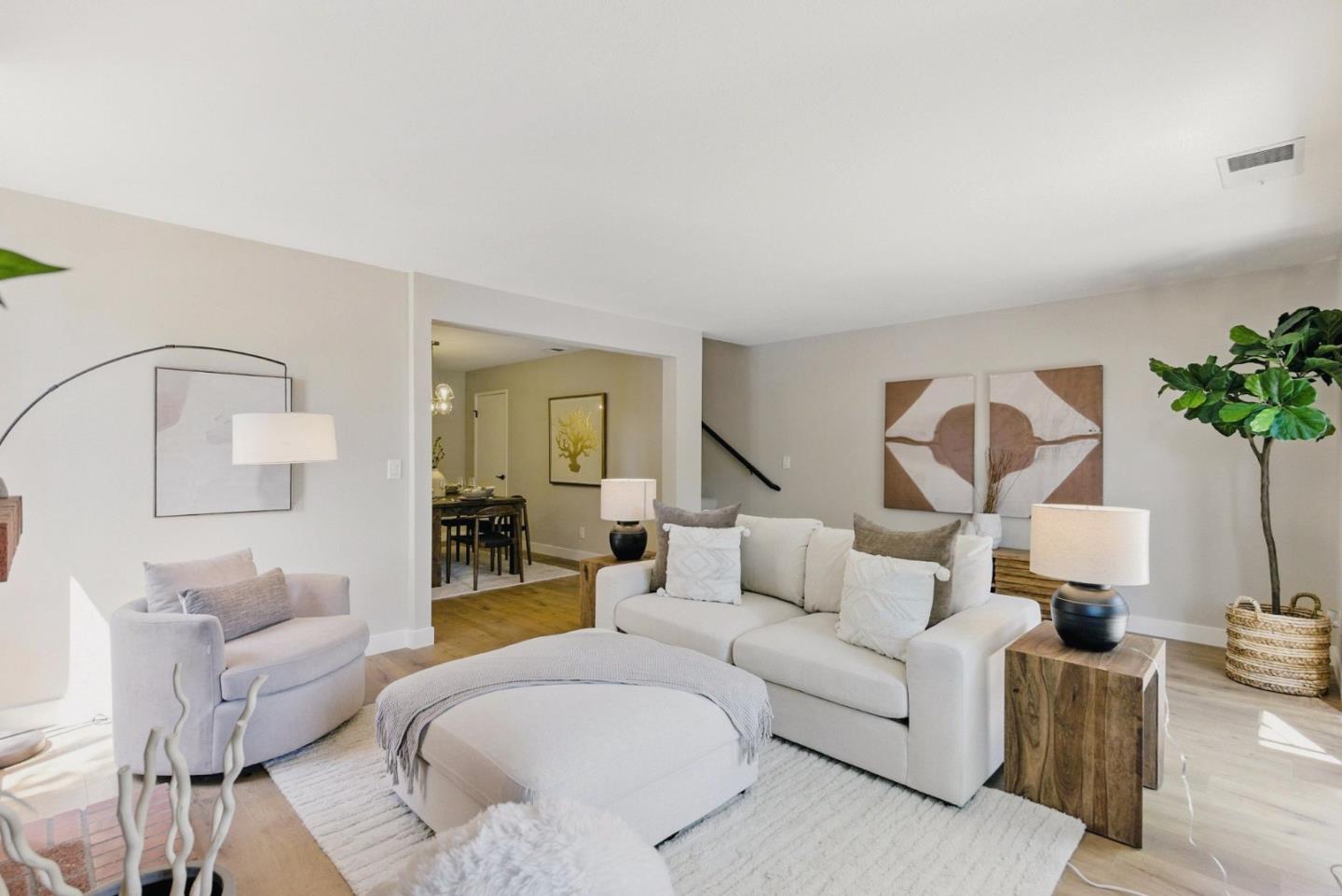 Detail Gallery Image 2 of 31 For 3732 Europe Ct, Santa Clara,  CA 95051 - 2 Beds | 2 Baths