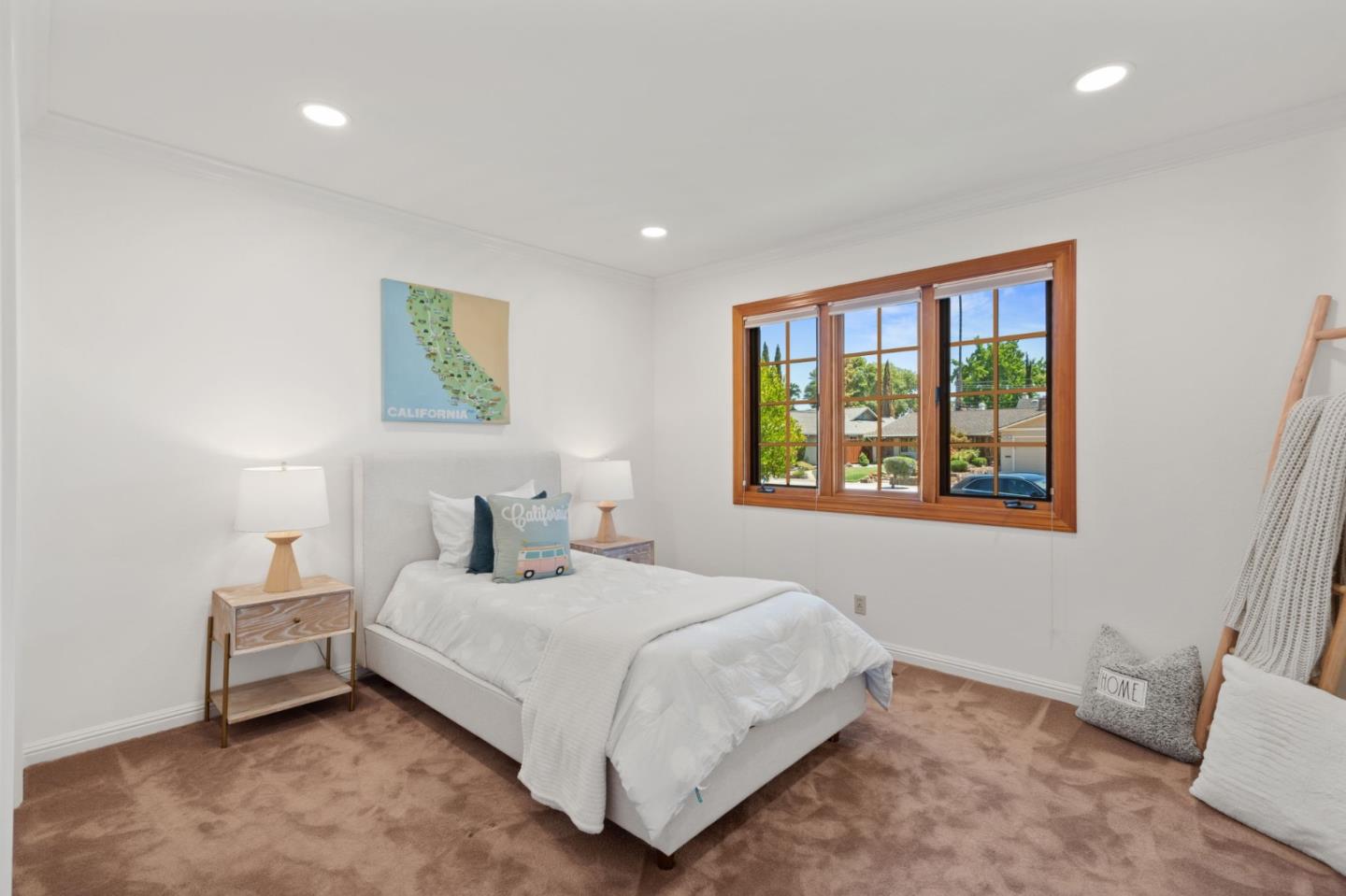 Detail Gallery Image 16 of 24 For 2336 Constitution Dr, San Jose,  CA 95124 - 4 Beds | 2/1 Baths