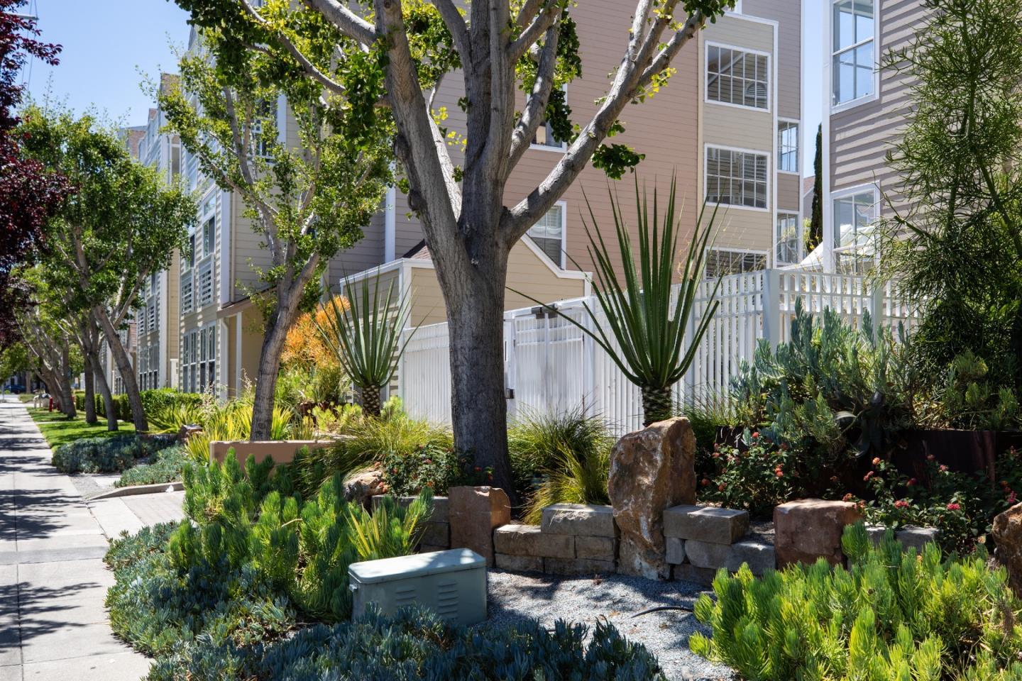 Detail Gallery Image 16 of 18 For 550 Ortega Ave #B123,  Mountain View,  CA 94040 - 1 Beds | 1 Baths