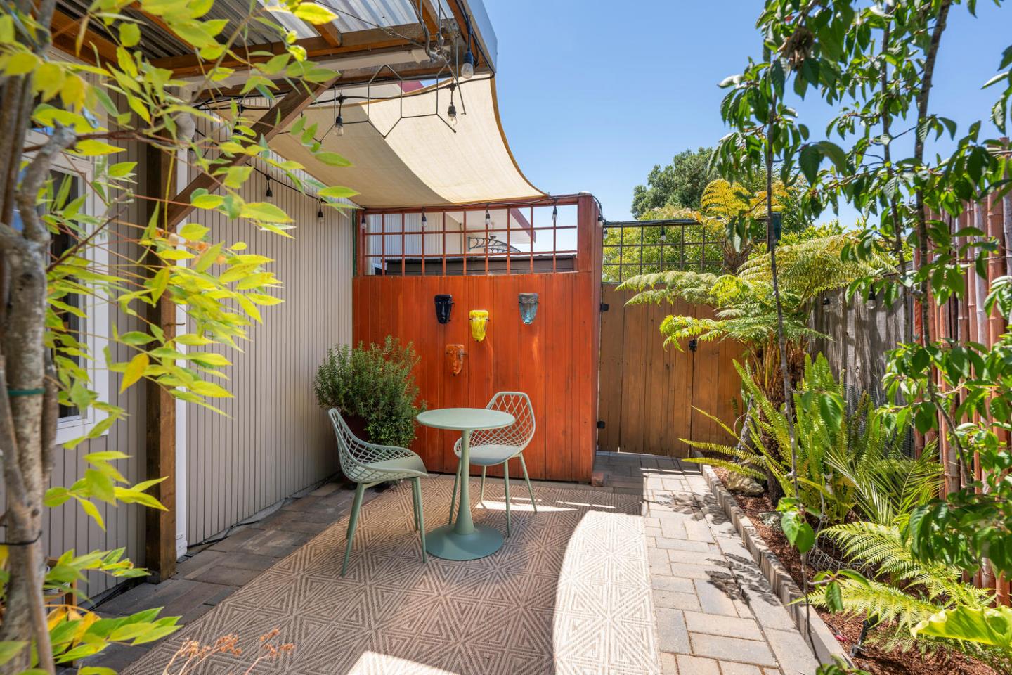 Detail Gallery Image 26 of 47 For 1652 Lexington Ave, San Mateo,  CA 94402 - 3 Beds | 3 Baths