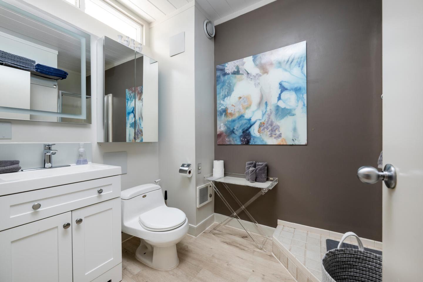 Detail Gallery Image 30 of 47 For 1652 Lexington Ave, San Mateo,  CA 94402 - 3 Beds | 3 Baths