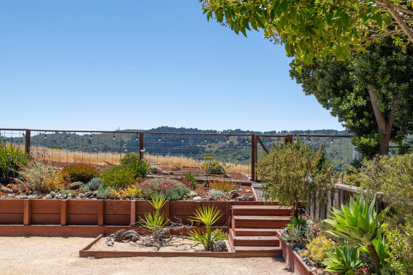 Detail Gallery Image 40 of 47 For 1652 Lexington Ave, San Mateo,  CA 94402 - 3 Beds | 3 Baths
