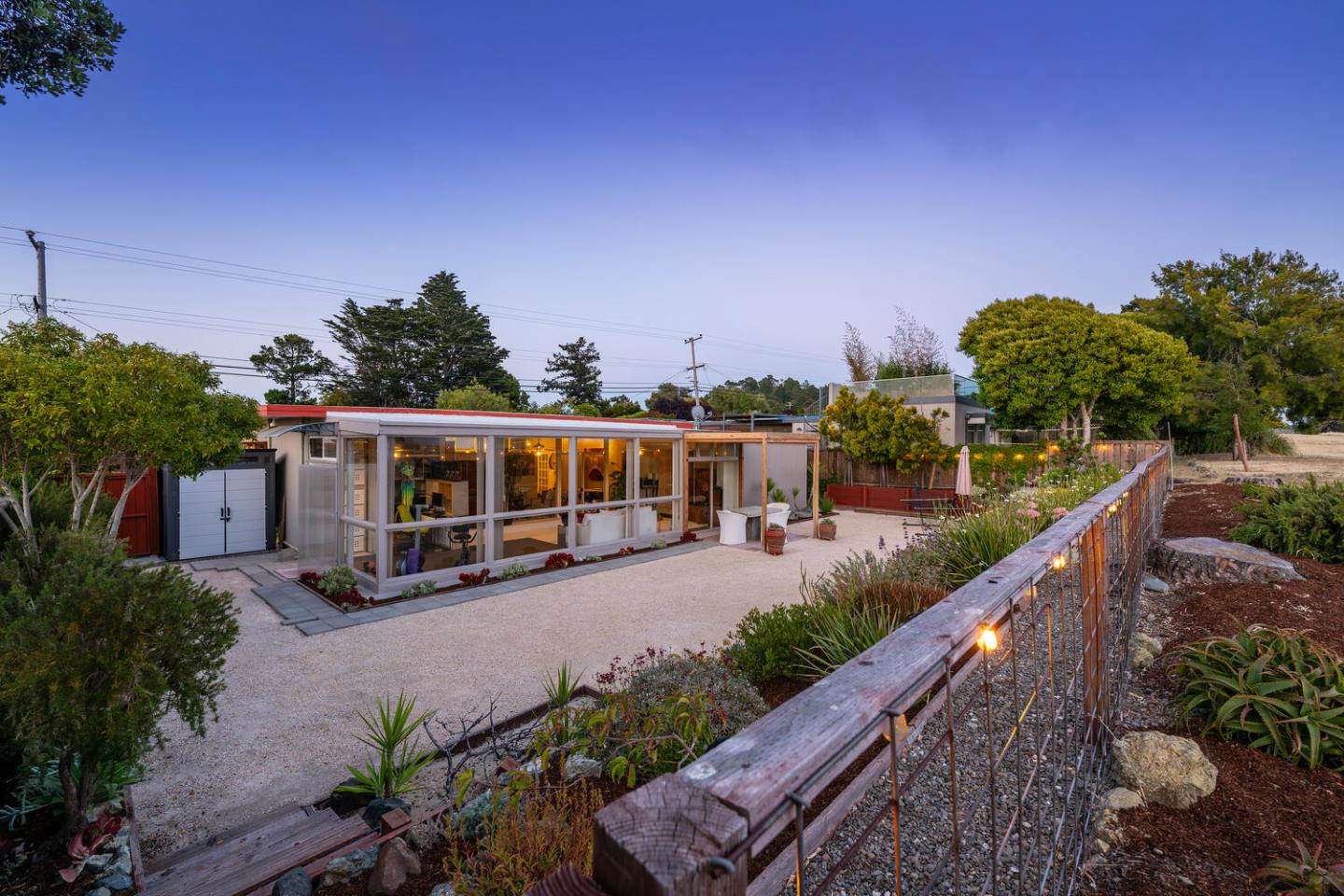 Detail Gallery Image 42 of 47 For 1652 Lexington Ave, San Mateo,  CA 94402 - 3 Beds | 3 Baths