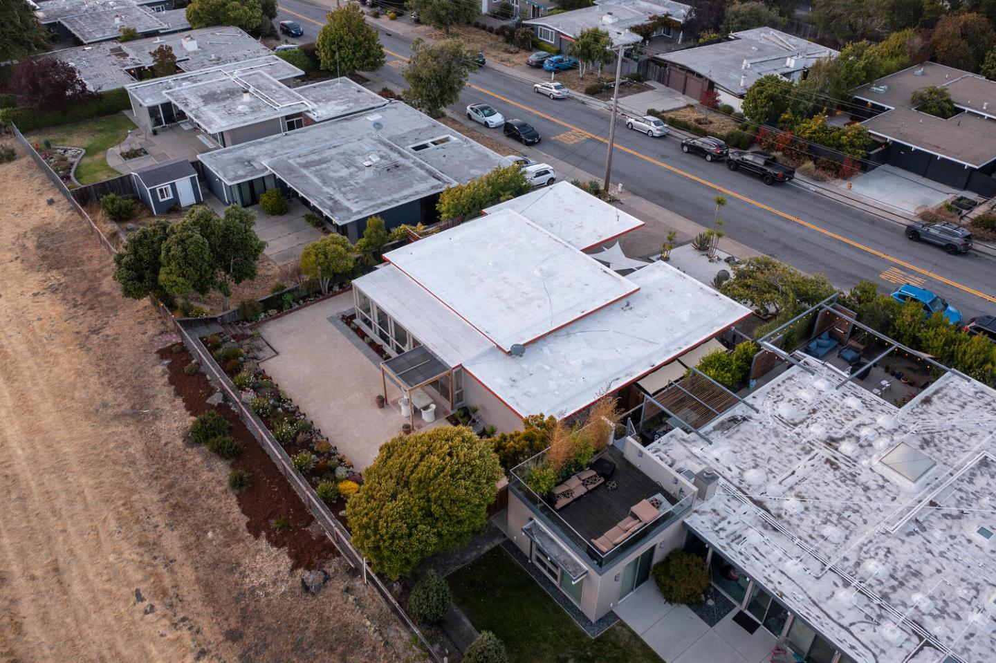 Detail Gallery Image 44 of 47 For 1652 Lexington Ave, San Mateo,  CA 94402 - 3 Beds | 3 Baths