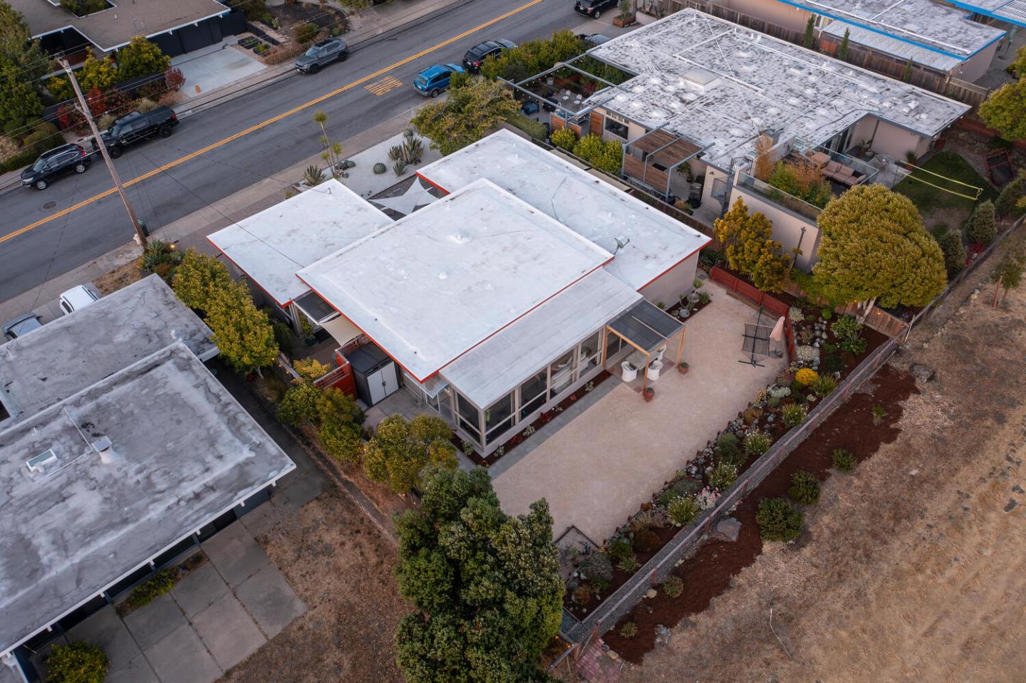 Detail Gallery Image 45 of 47 For 1652 Lexington Ave, San Mateo,  CA 94402 - 3 Beds | 3 Baths