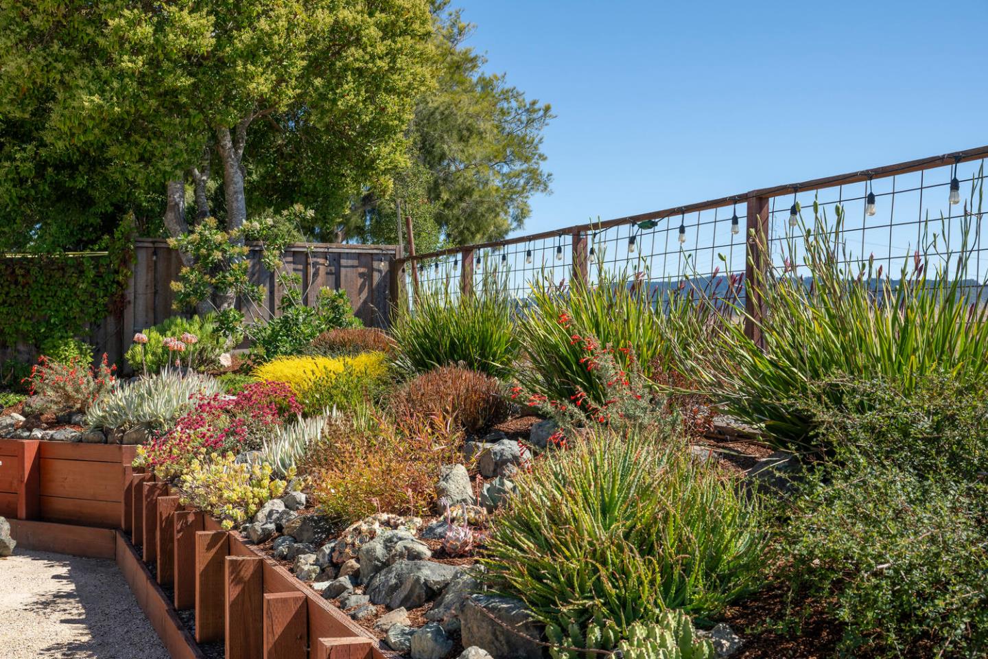 Detail Gallery Image 59 of 59 For 1652 Lexington Ave, San Mateo,  CA 94402 - 3 Beds | 3 Baths