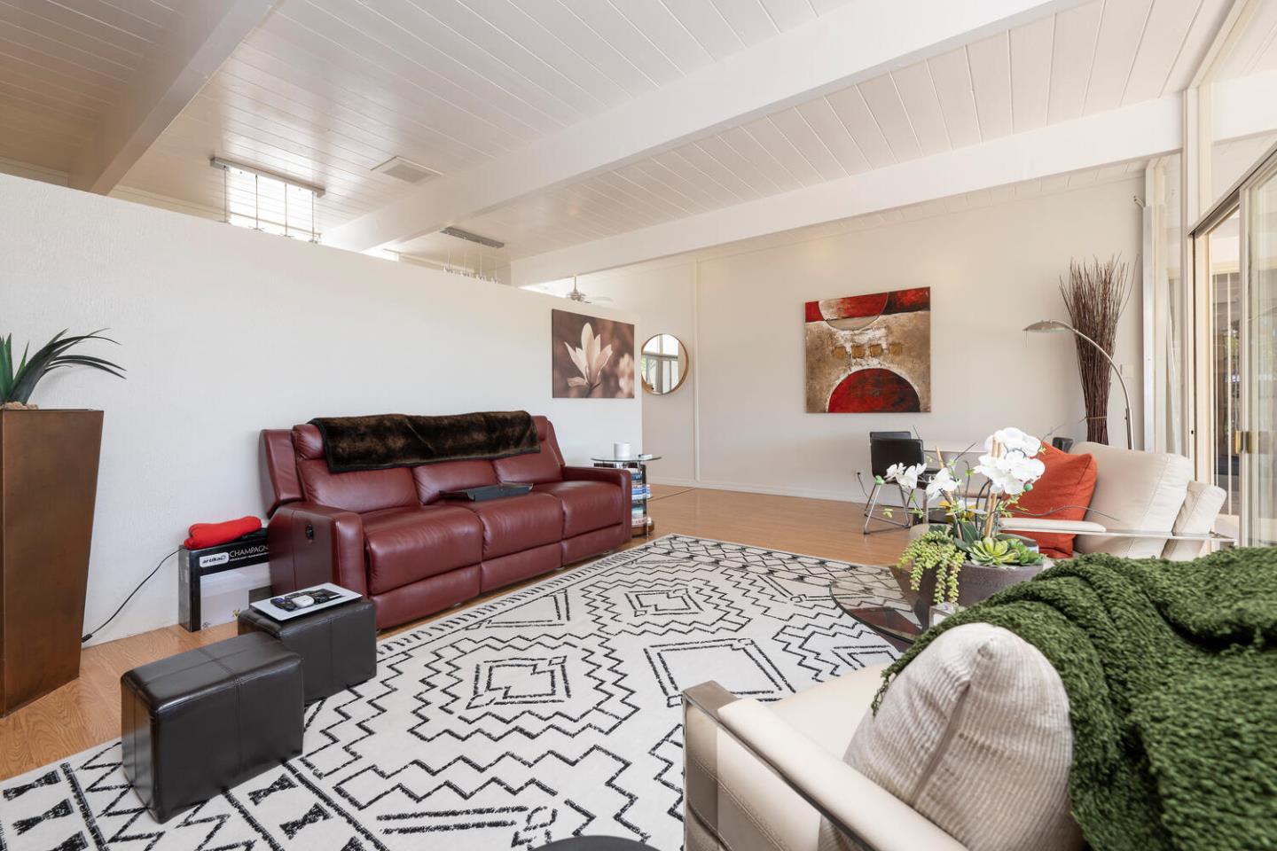 Detail Gallery Image 9 of 47 For 1652 Lexington Ave, San Mateo,  CA 94402 - 3 Beds | 3 Baths