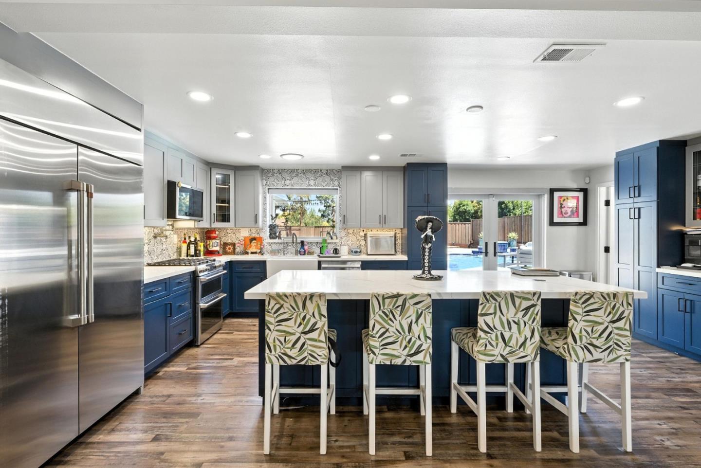 Detail Gallery Image 11 of 69 For 1579 West St, Concord,  CA 94521 - 4 Beds | 3/1 Baths