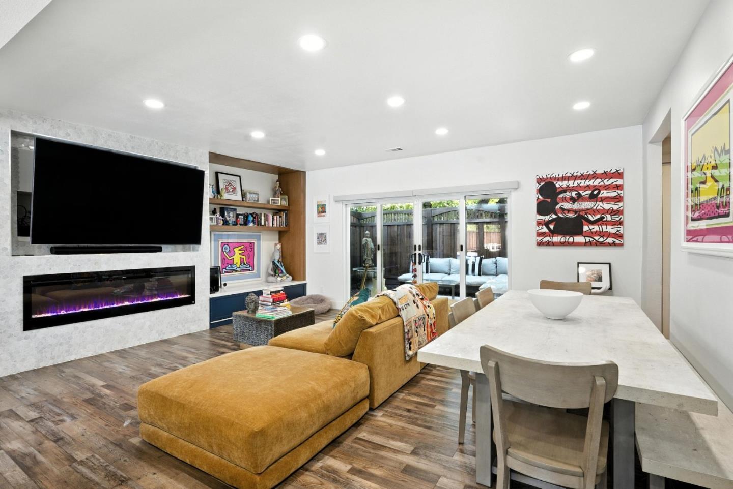 Detail Gallery Image 3 of 69 For 1579 West St, Concord,  CA 94521 - 4 Beds | 3/1 Baths