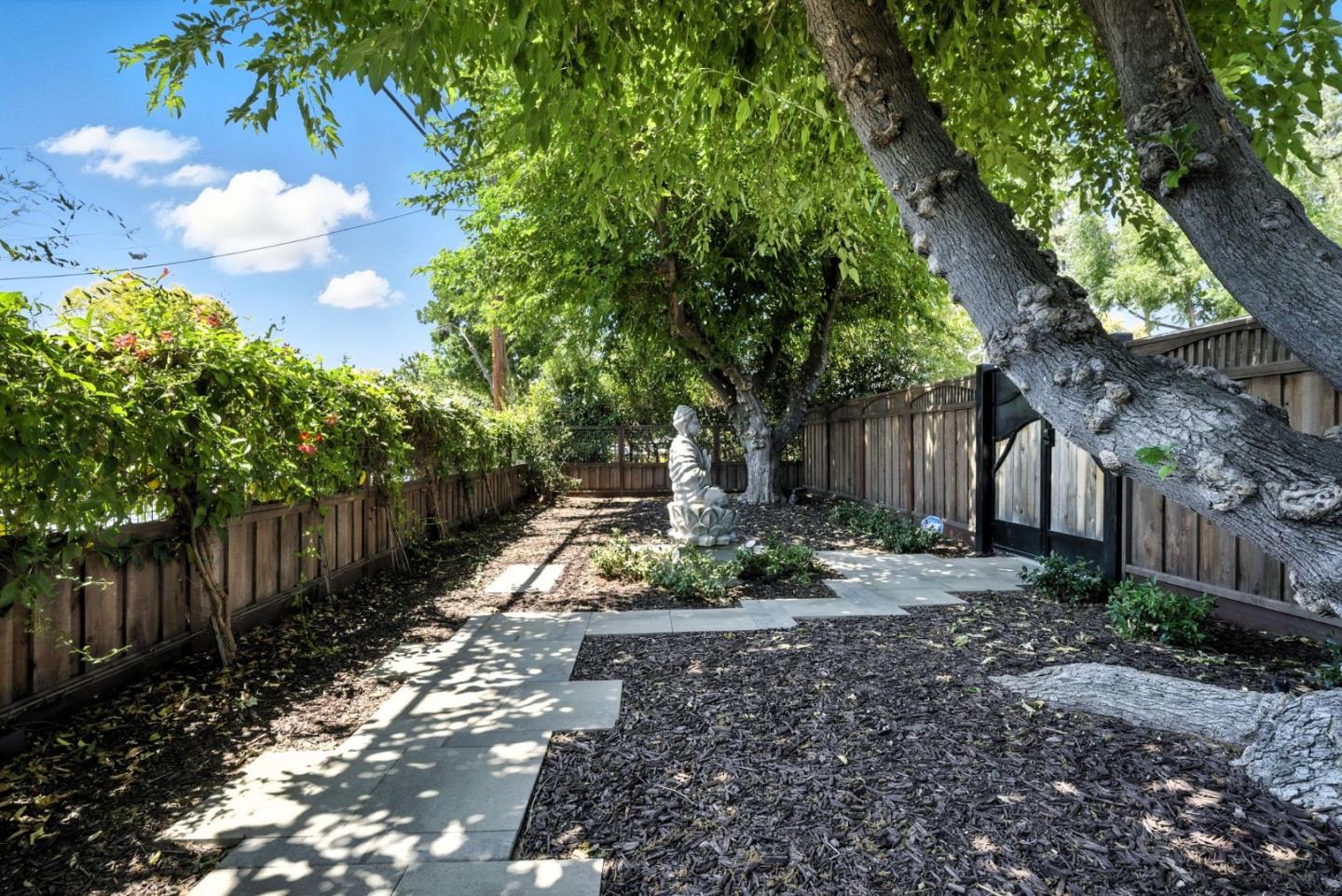 Detail Gallery Image 41 of 69 For 1579 West St, Concord,  CA 94521 - 4 Beds | 3/1 Baths